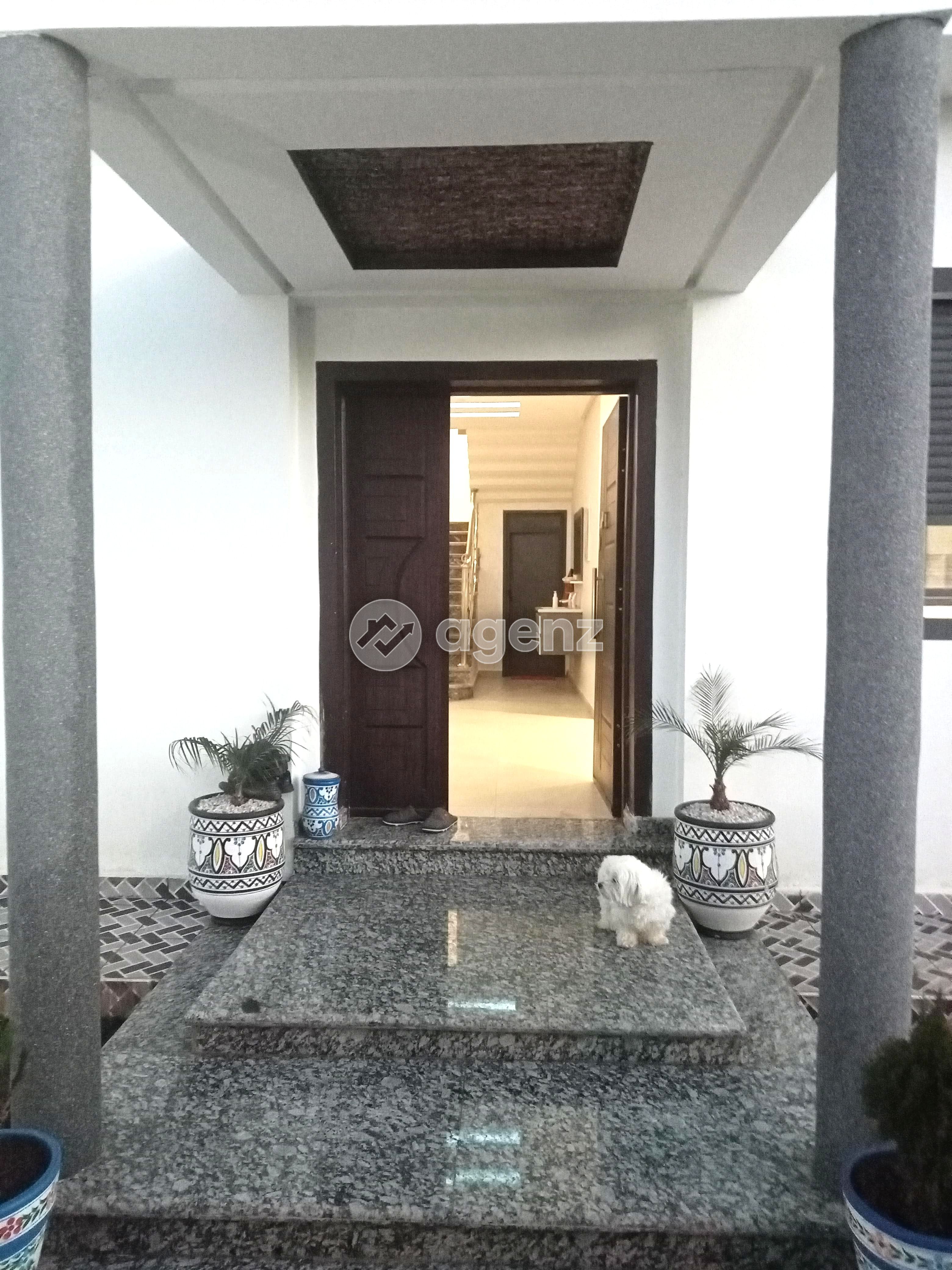 Villa à vendre à Bouznika 4 façades 400m² avec piscine — 3