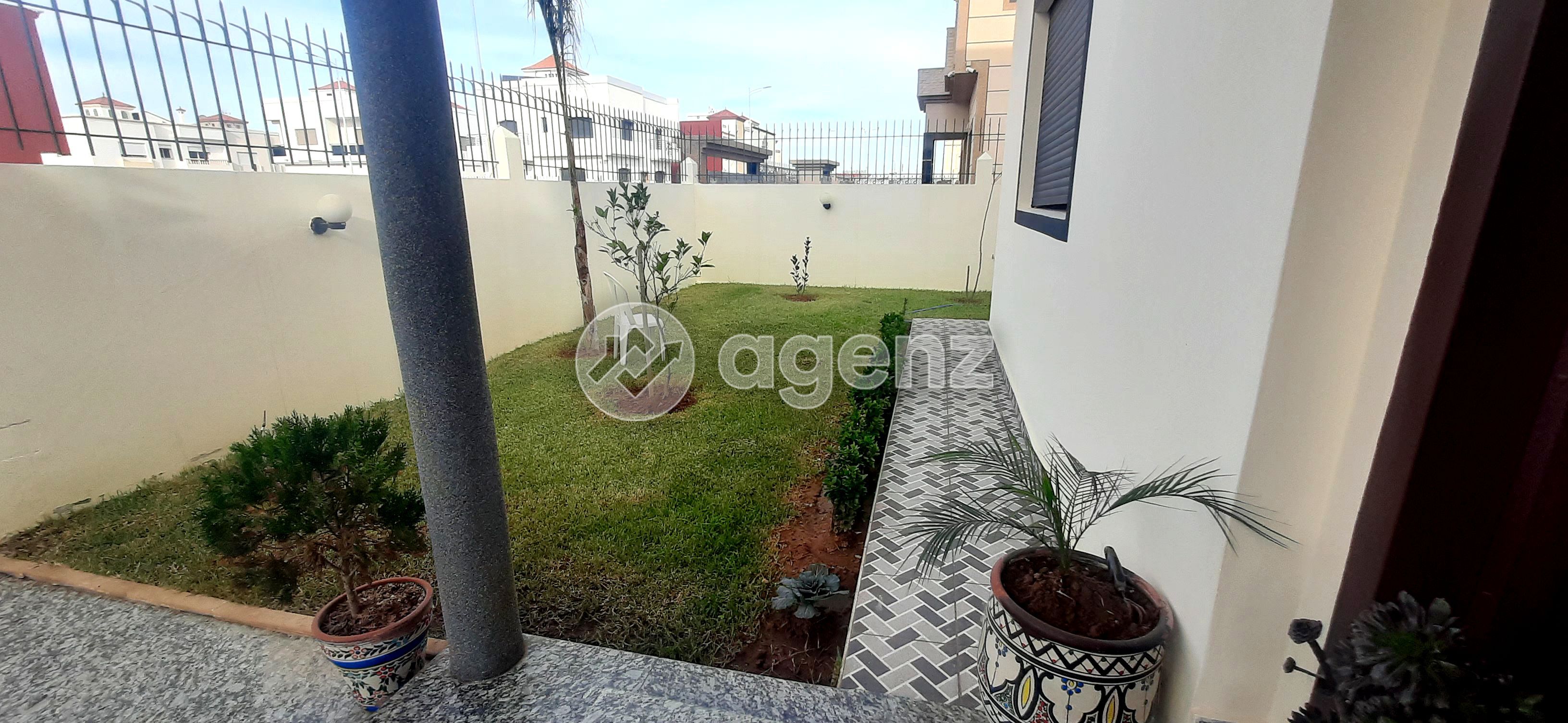 Villa à vendre à Bouznika 4 façades 400m² avec piscine — 4