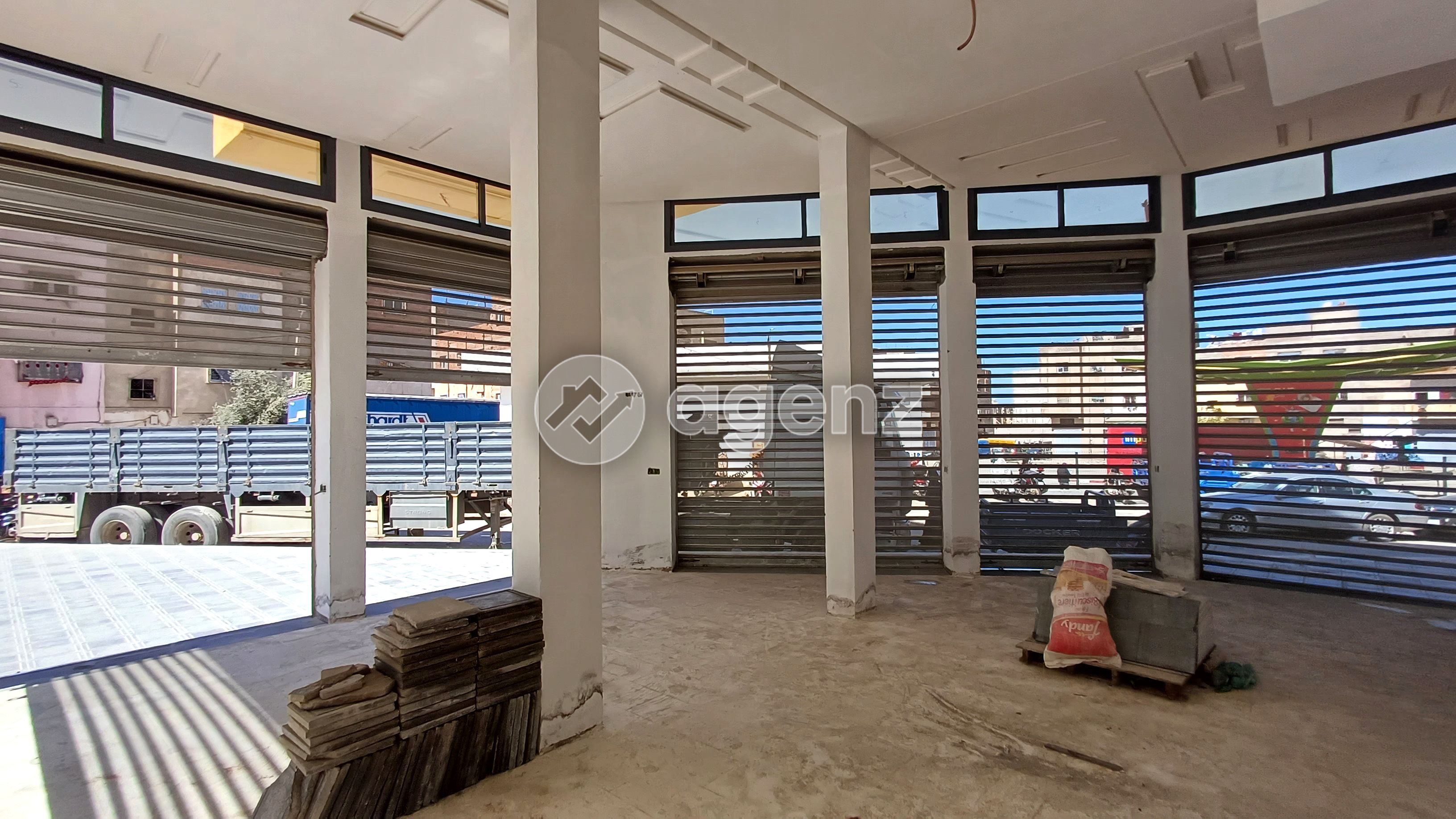 Commerce de 79 m² à Hay Massira-Fès — 2