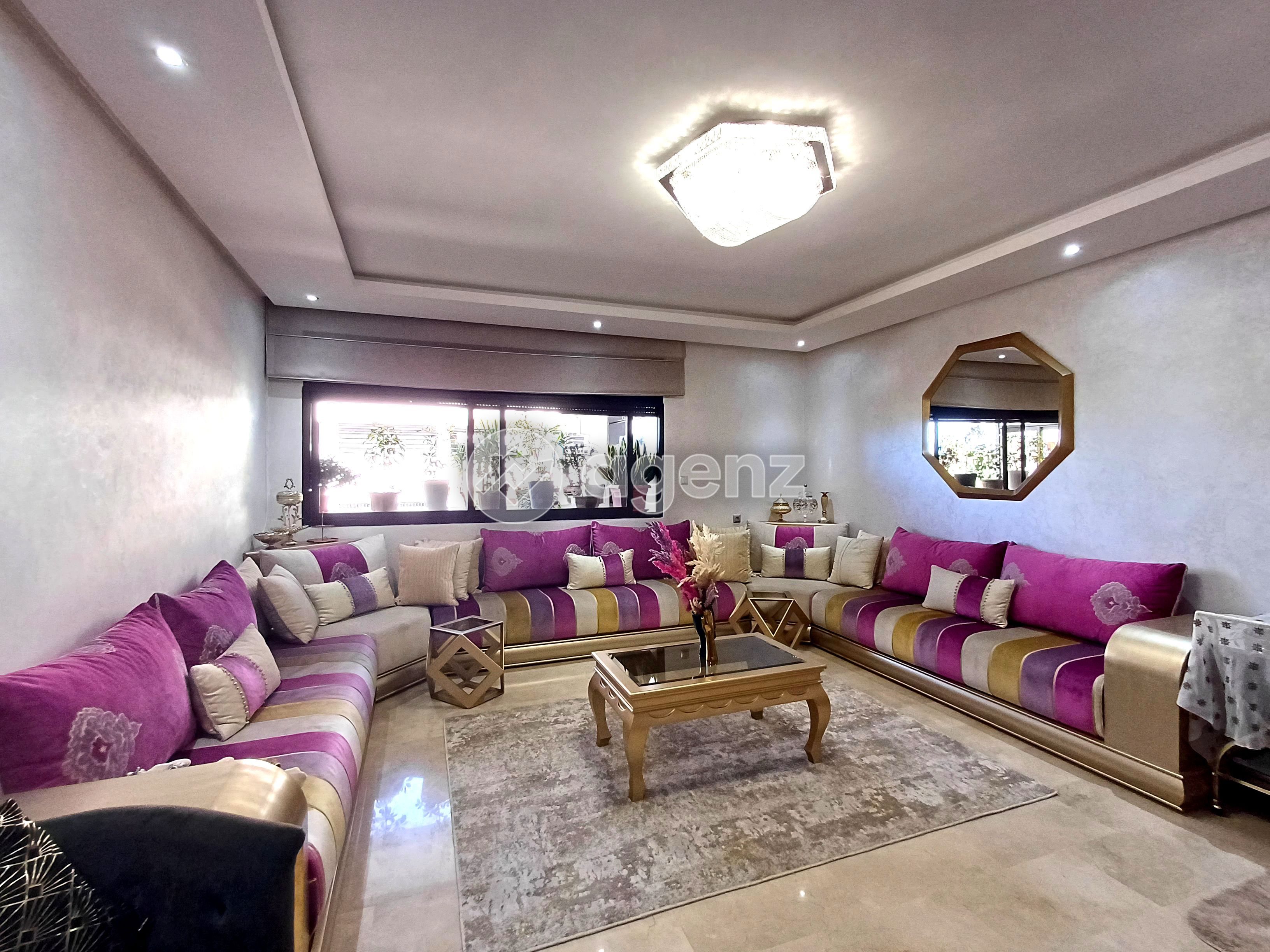 Appartement à vendre à 2 Mars — 2