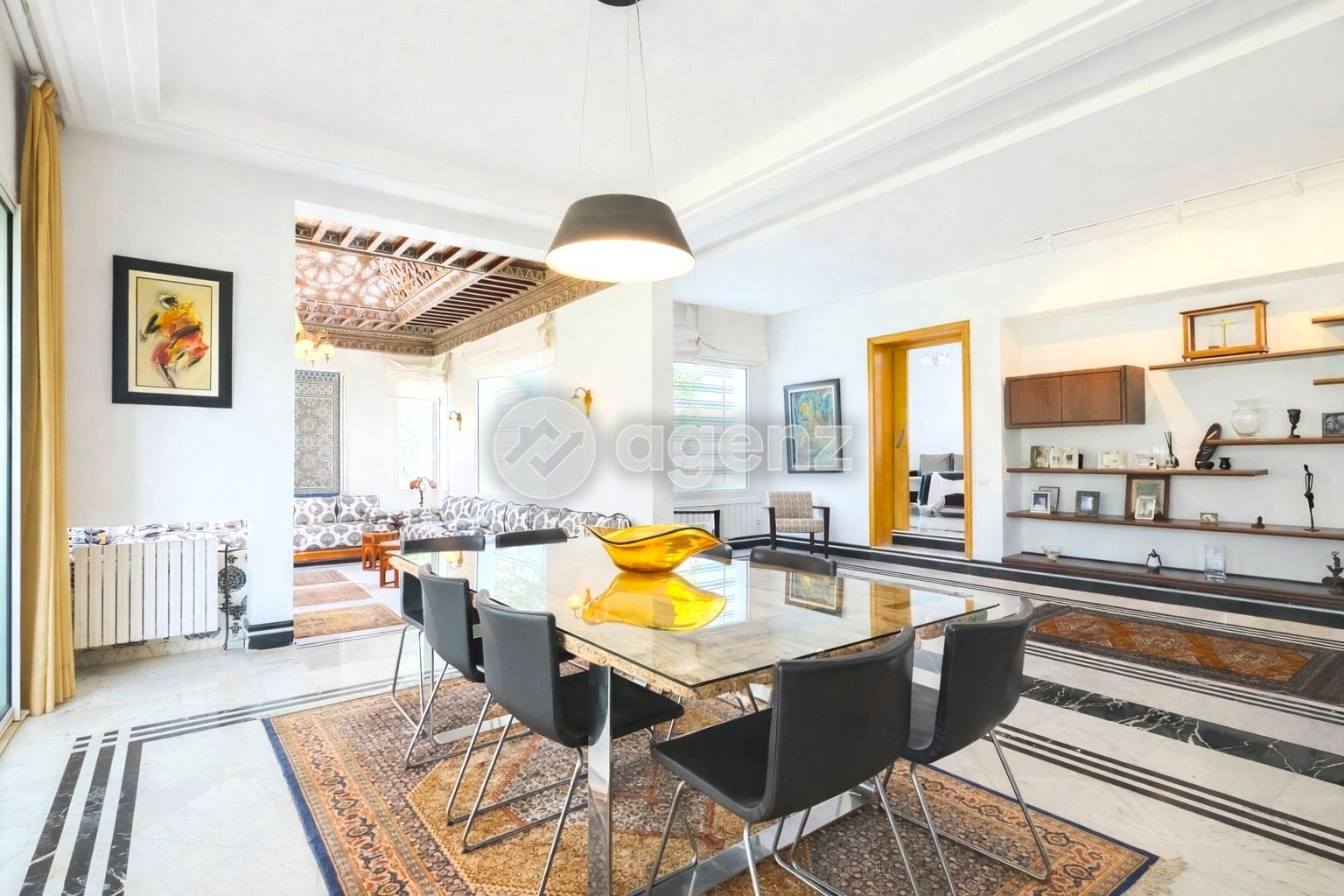 Villa 2000 m² à Souissi — 2