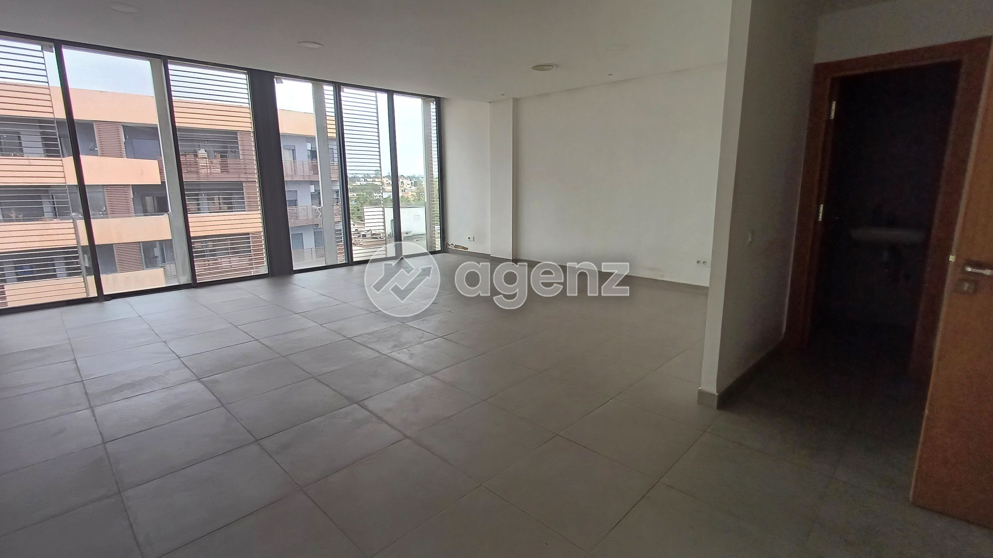Bureau de 69 m² aux Hôpitaux - Casablanca