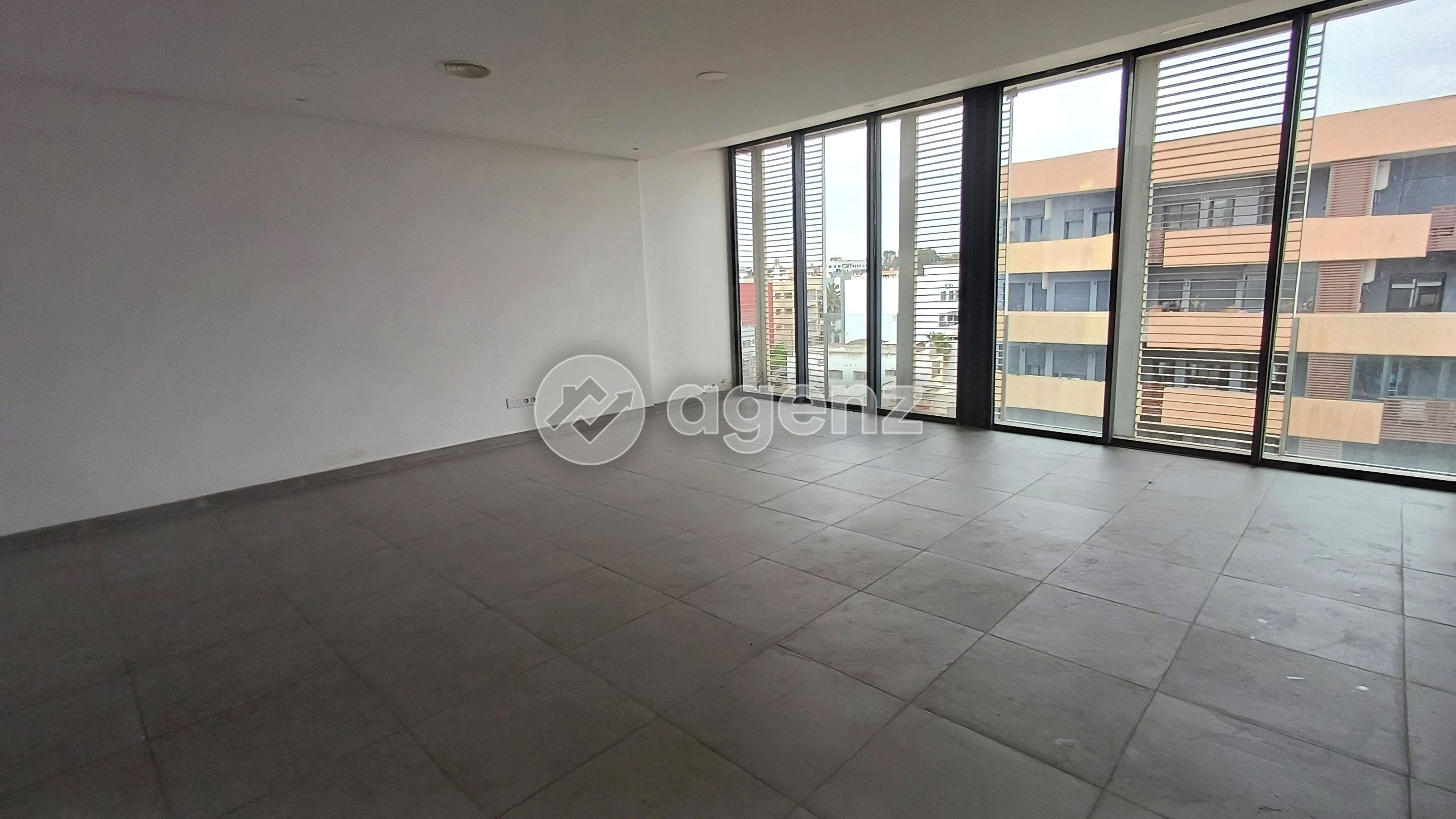 Bureau de 69 m² aux Hôpitaux - Casablanca — 5