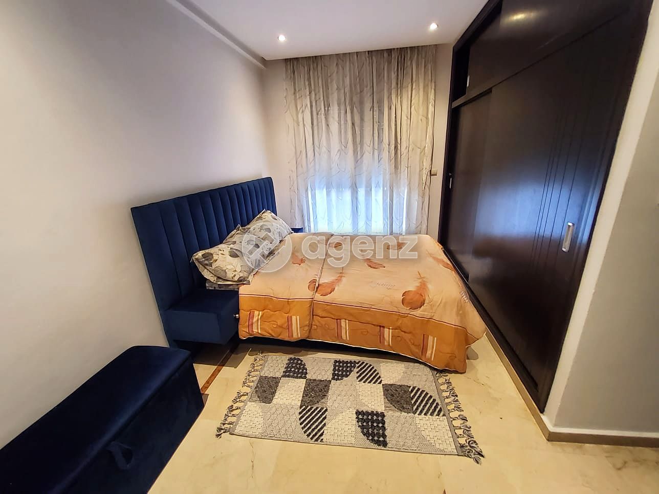 Élégant Appartement de 2 chambres à louer à Val Fleurie — 2