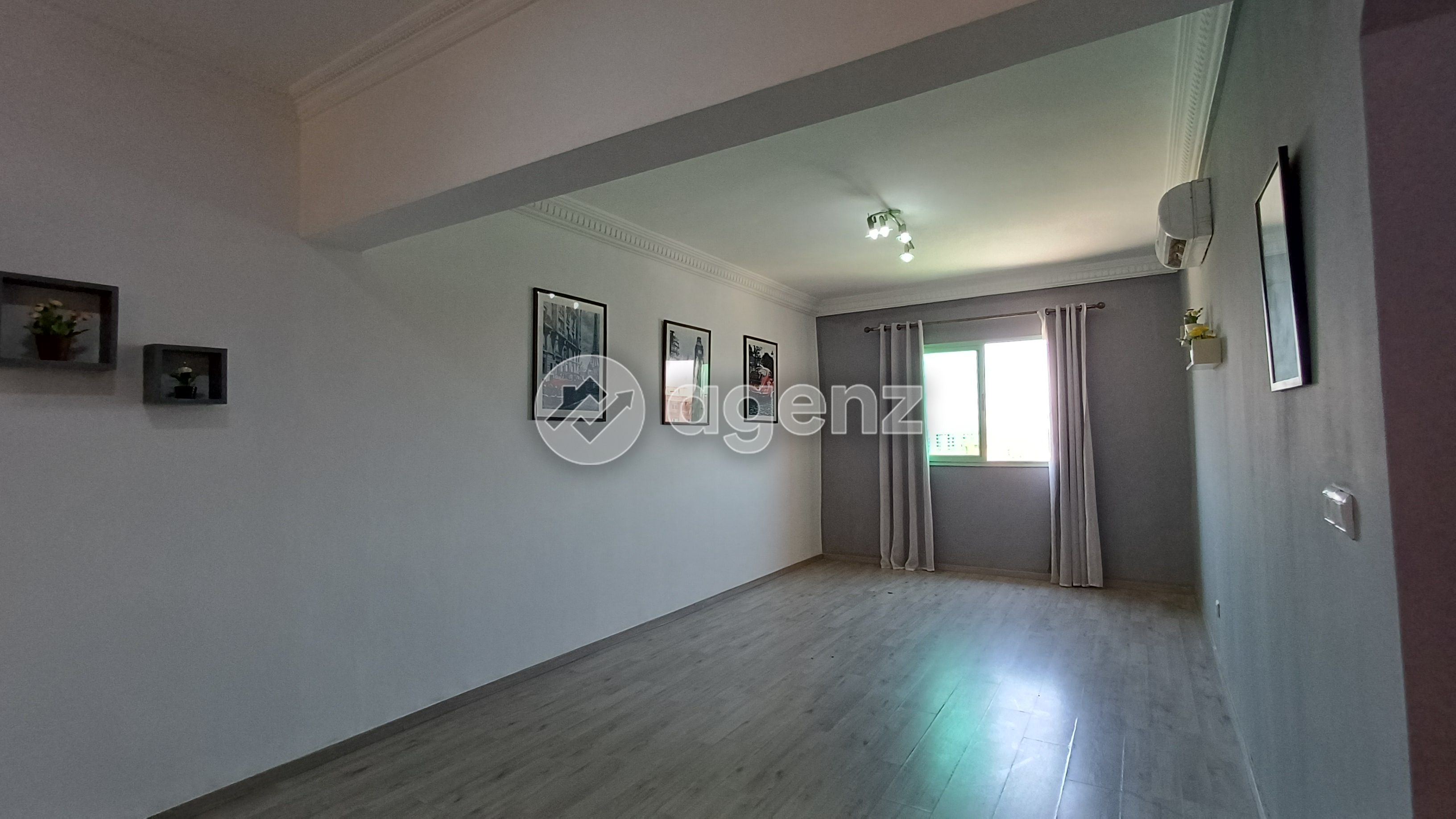 Splendide Appartement de 2 chambres A vendre à Samlalia