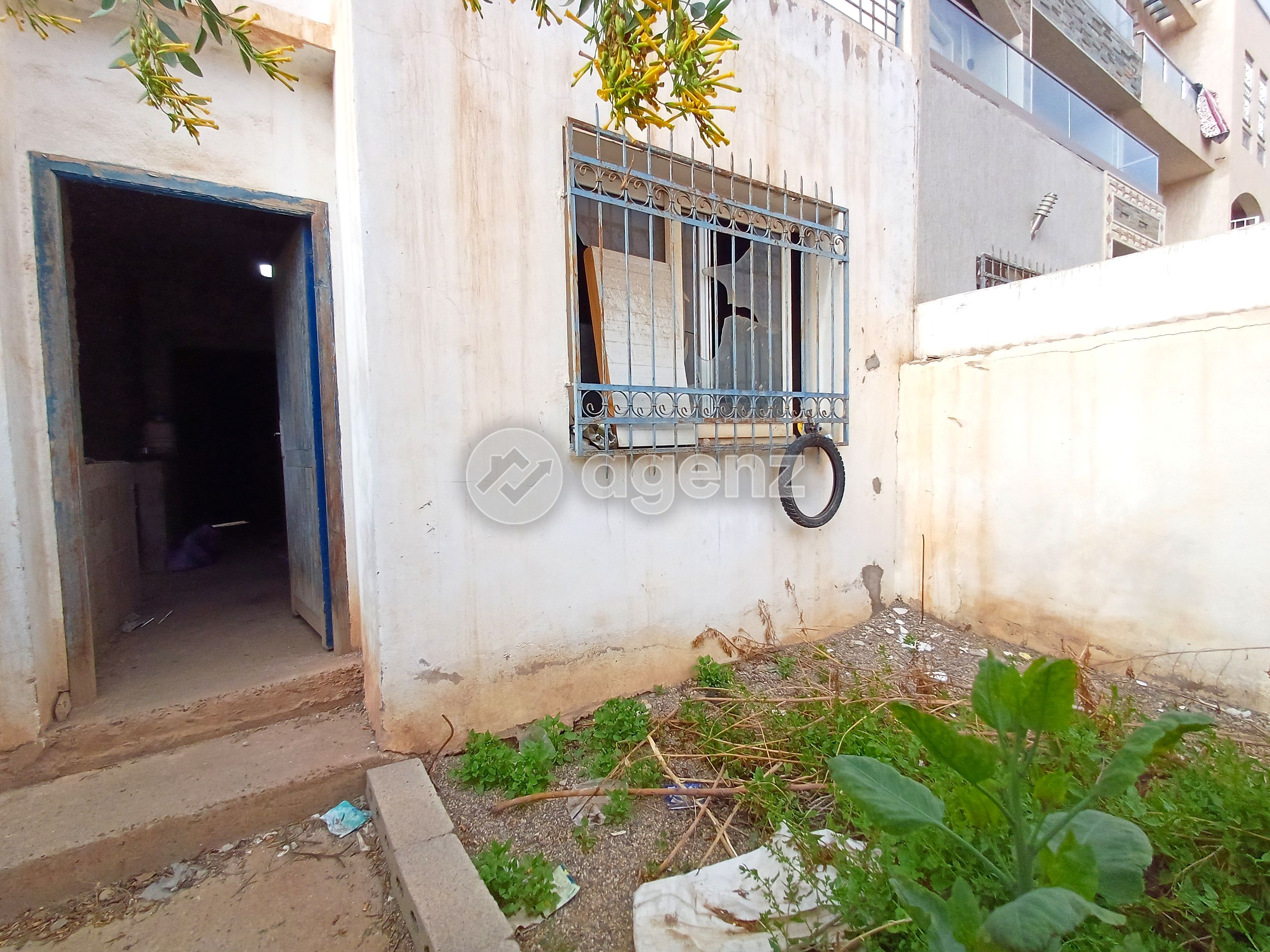 Villa à vendre à Al Wifaq — 2