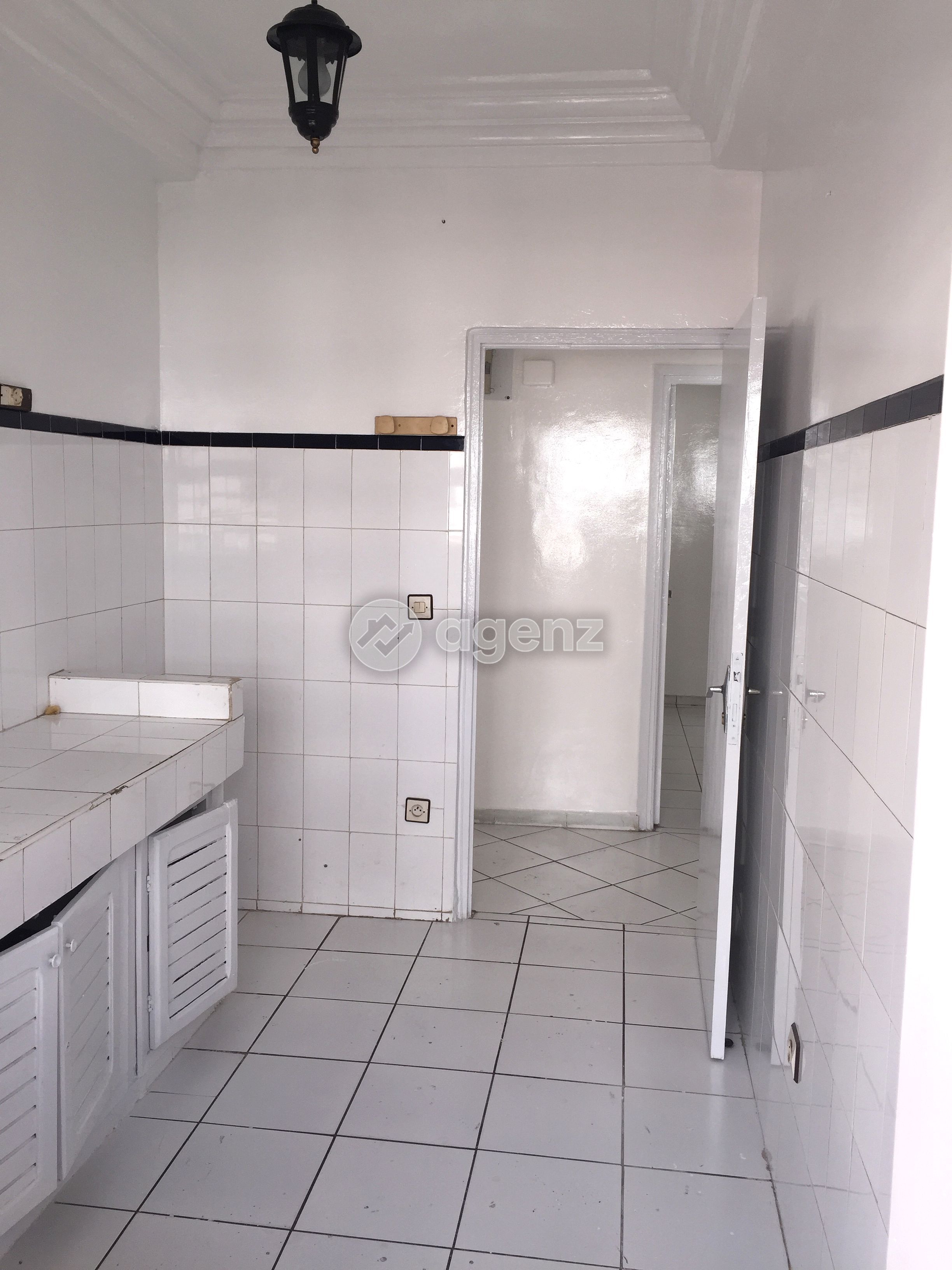 Bel appartement lumineux et central à vendre à Sidi Moumen — 5