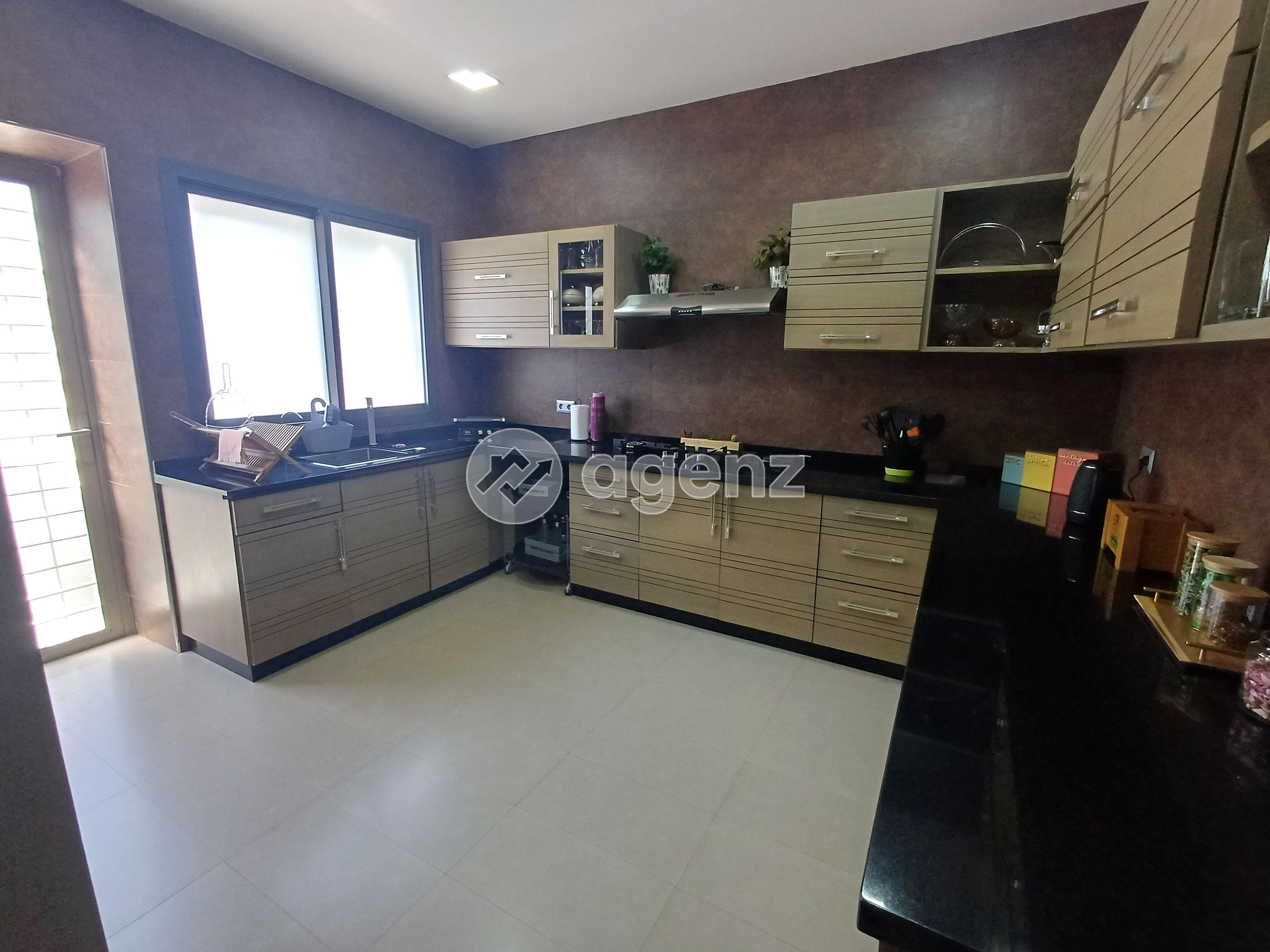 Charmant Villa de 4 chambres à vendre à Dar Bouazza — 5