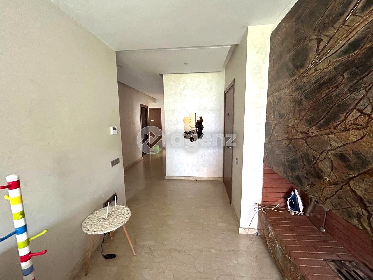 Appartement à vendre à Oasis — 3