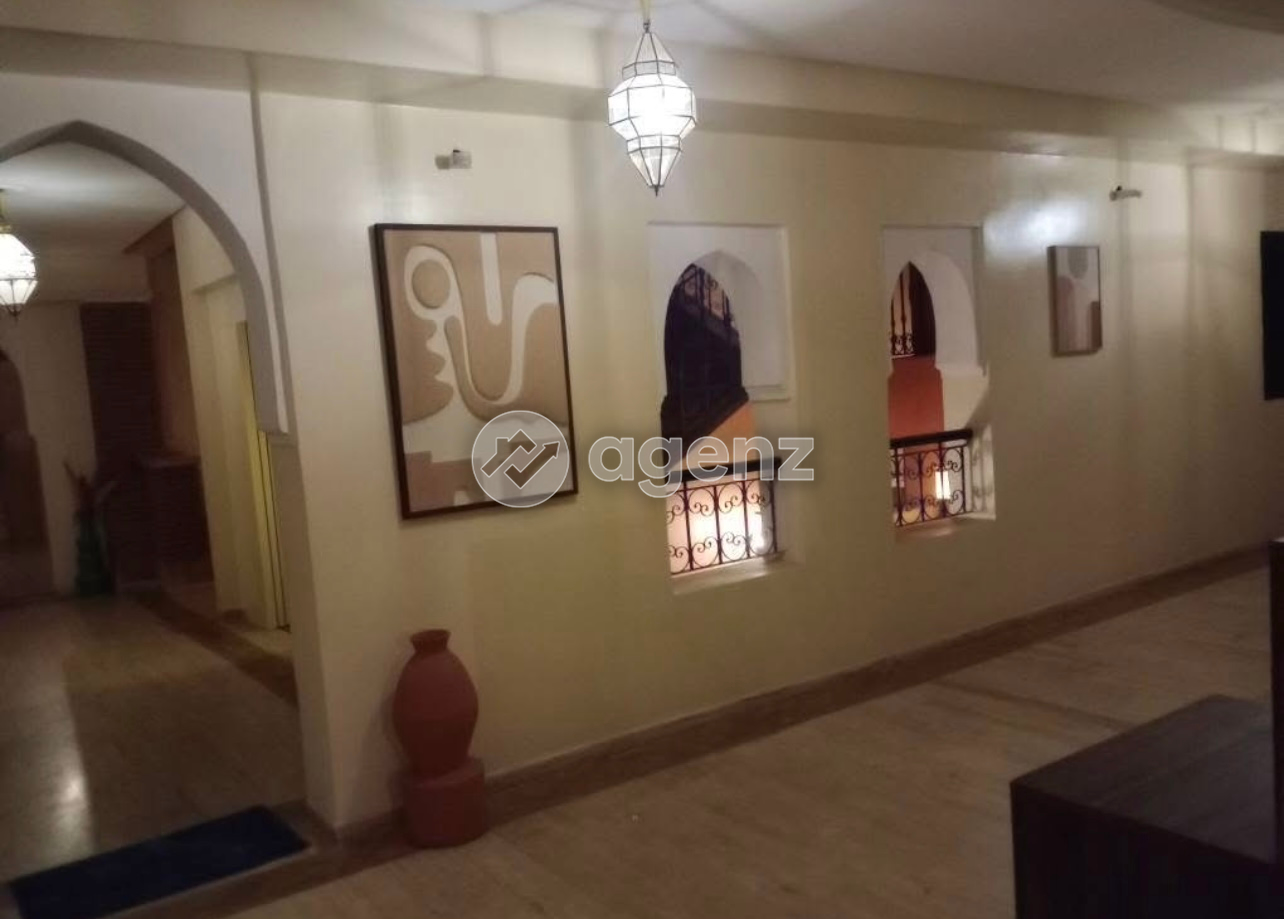 Luxueux appartement de 2 chambres à vendre à El Menzeh — 2