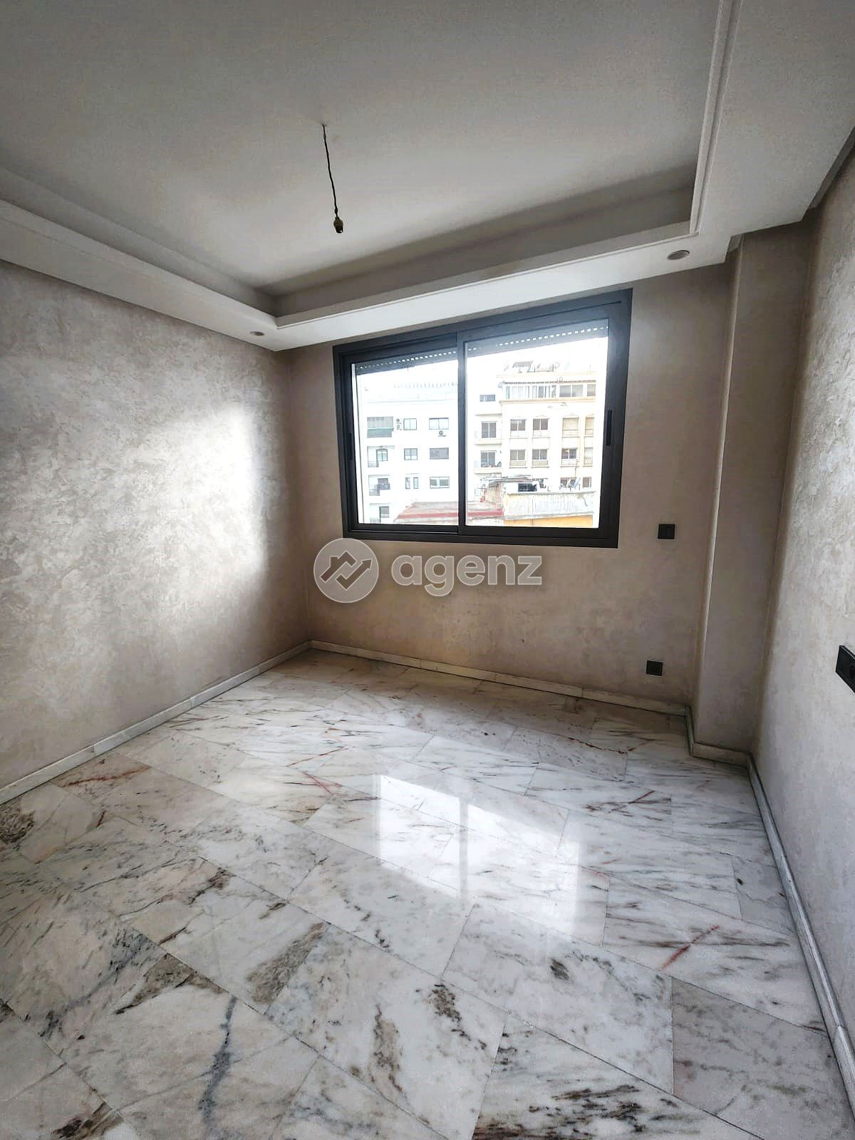 Appartement 75 m² à Bourgogne Ouest — 3