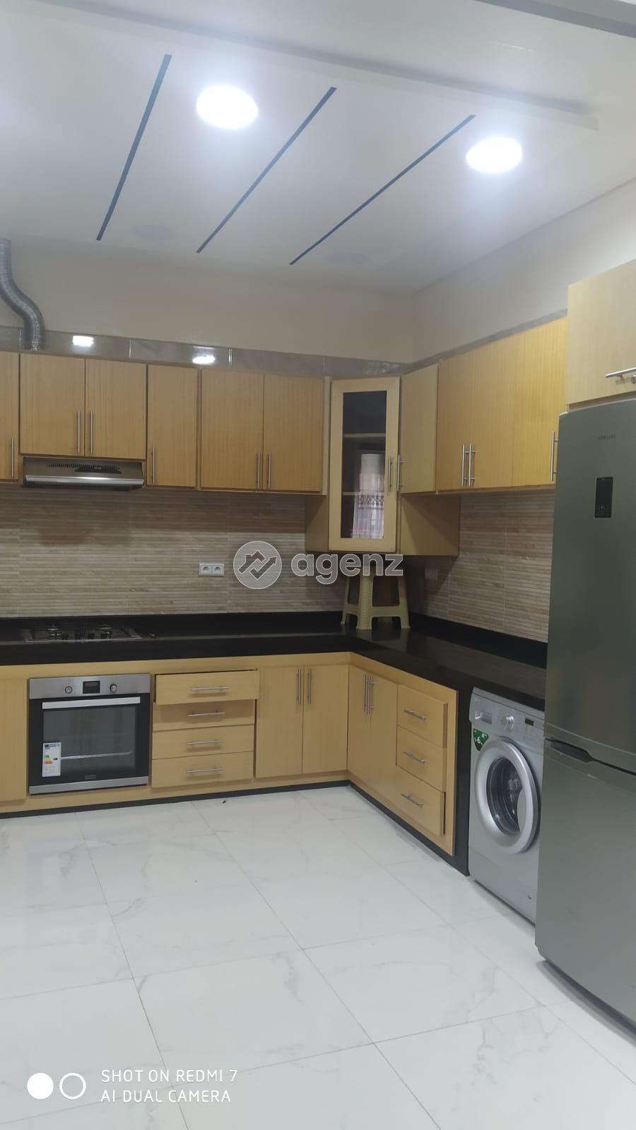 Appartement RDC 87 m2 idéal pour cabinet medical  — 2