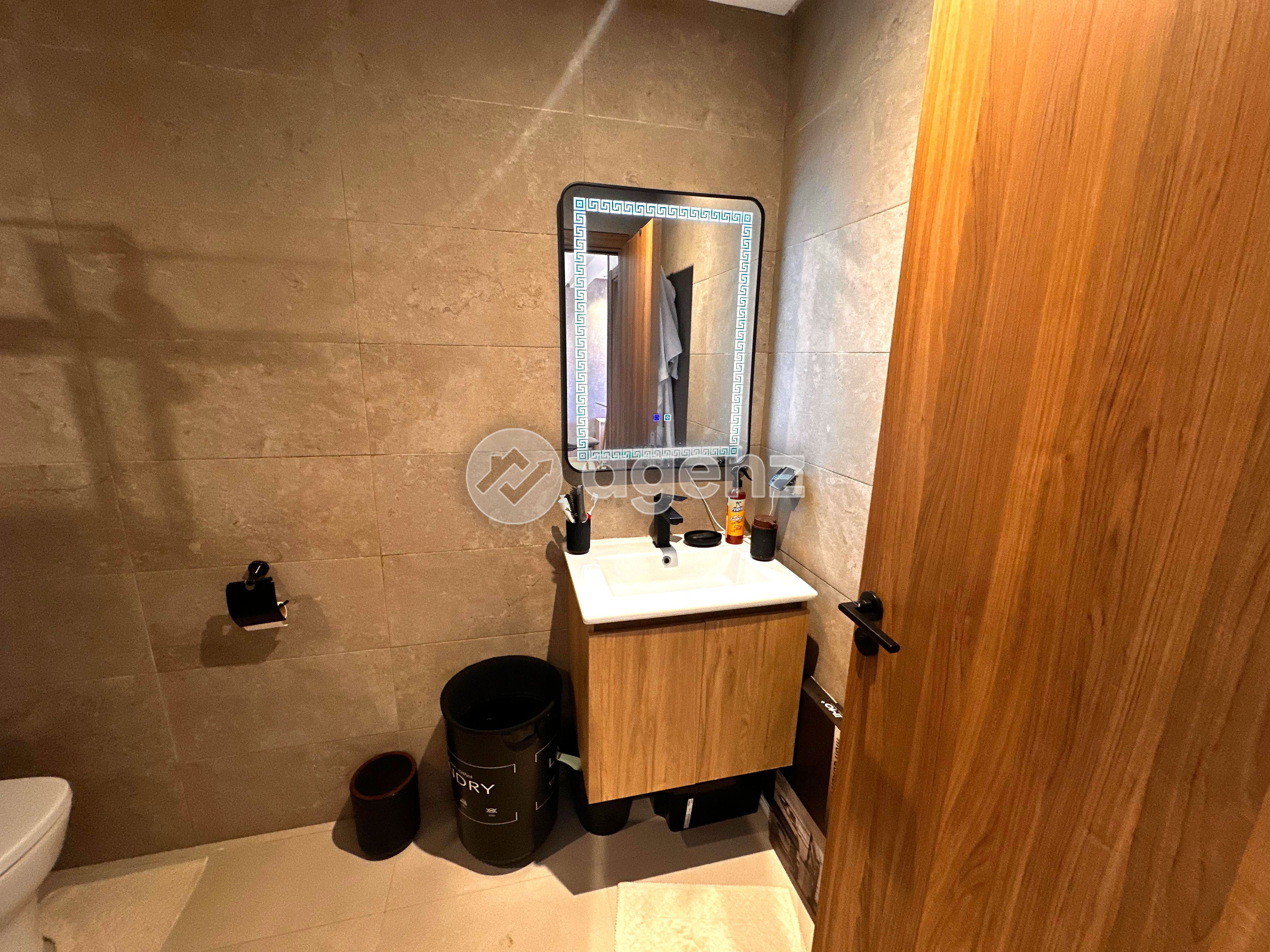 Superbe Appartement de 1 chambre à vendre à Errahma — 5