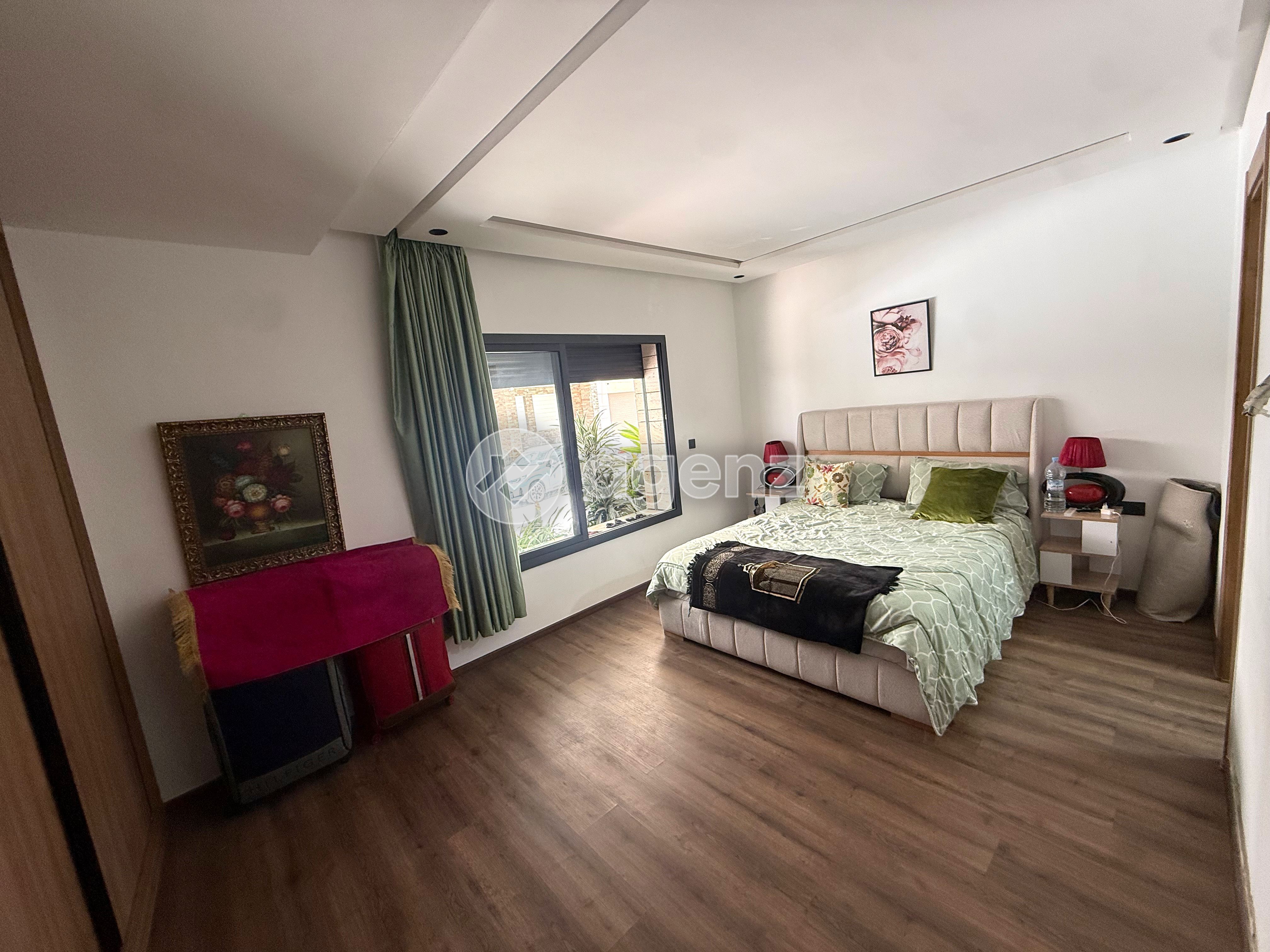 Authentique Appartement de 1 chambre à louer — 5