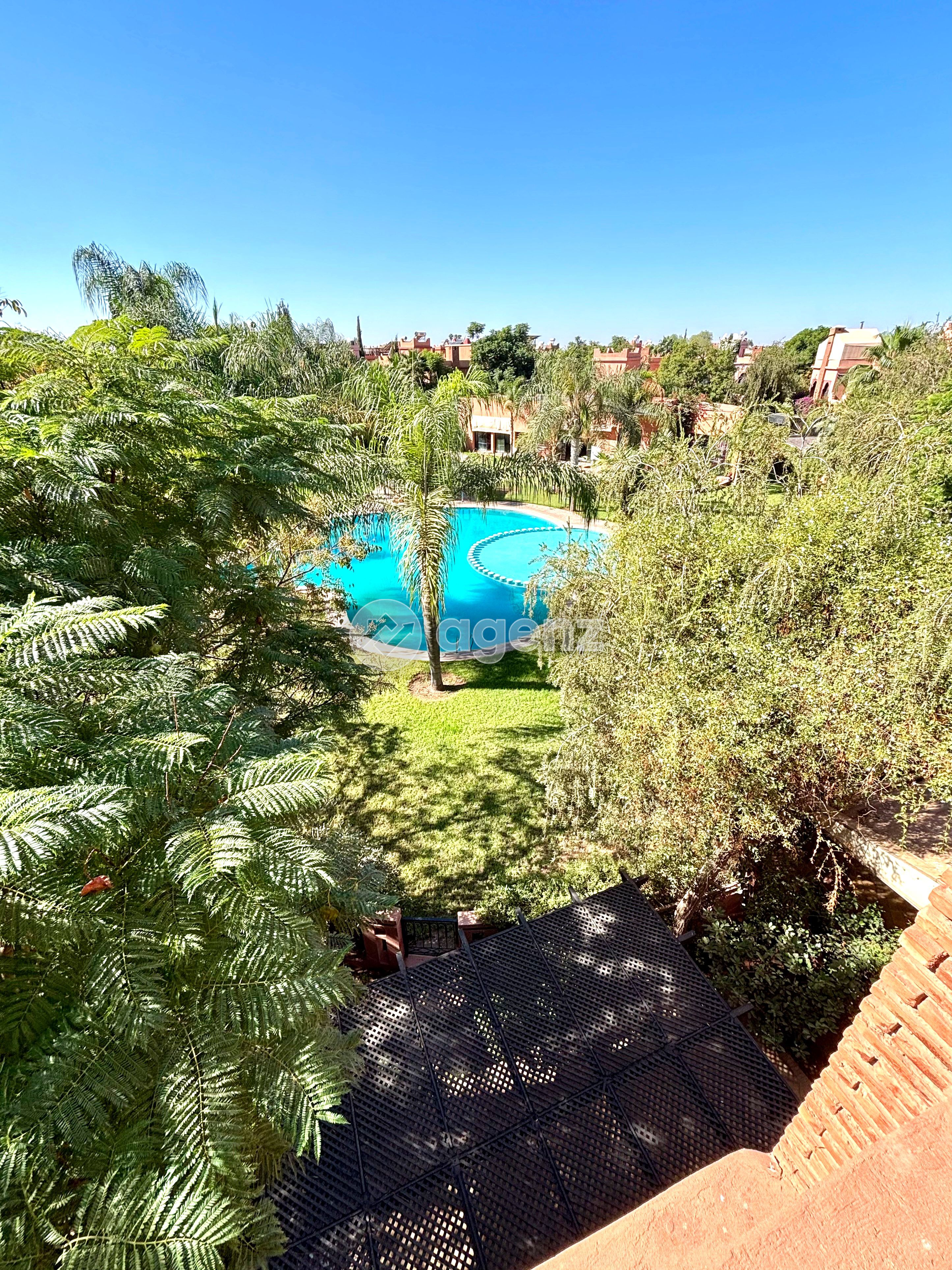 Maison 352 m² à Amelkis — 2