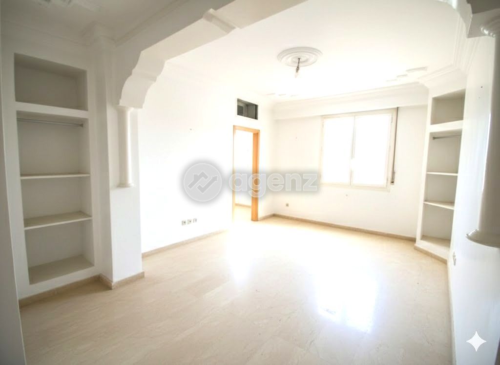 PROFITEZ D’UN APPARTEMENT SANS VIS-À-VIS