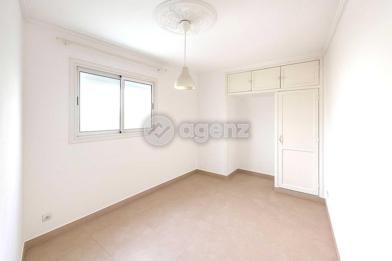 PROFITEZ D’UN APPARTEMENT SANS VIS-À-VIS — 2