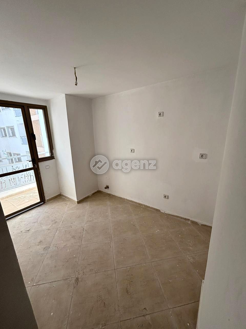 Appartement à vendre – 75 m² – 2ème étage avec ascenseur