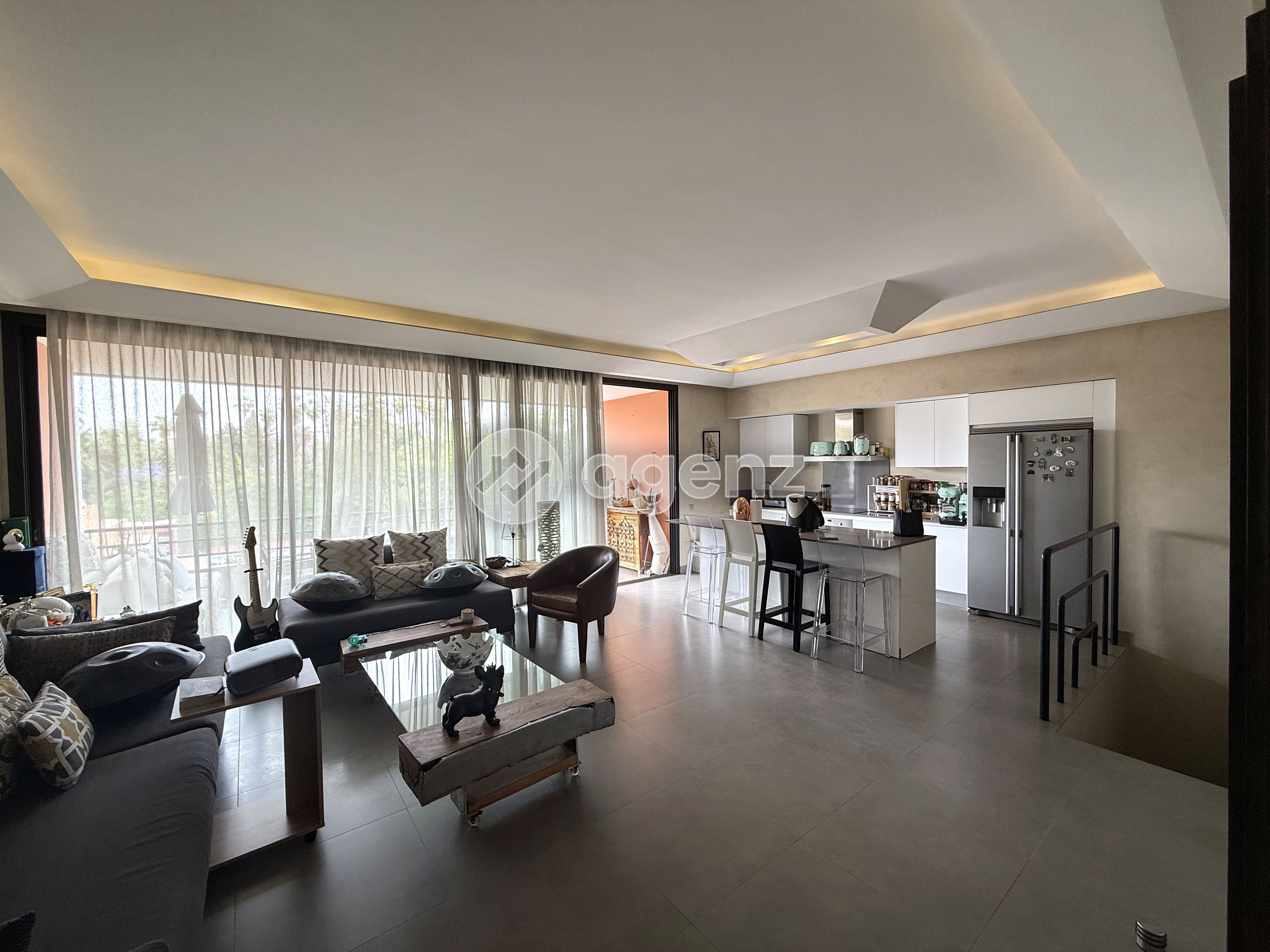Duplex à louer Marrakech — 2 suites, vue sur les Jardins Majorelle, 2 terrasses, parking — 2
