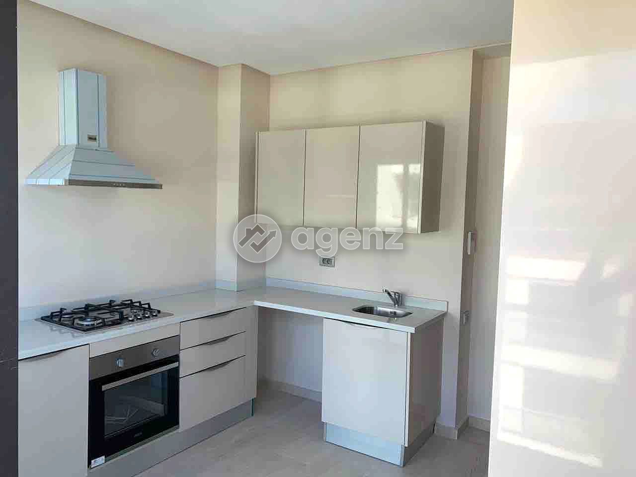Exceptionnel Appartement de 1 chambre à louer à Ain Diab Extension — 2