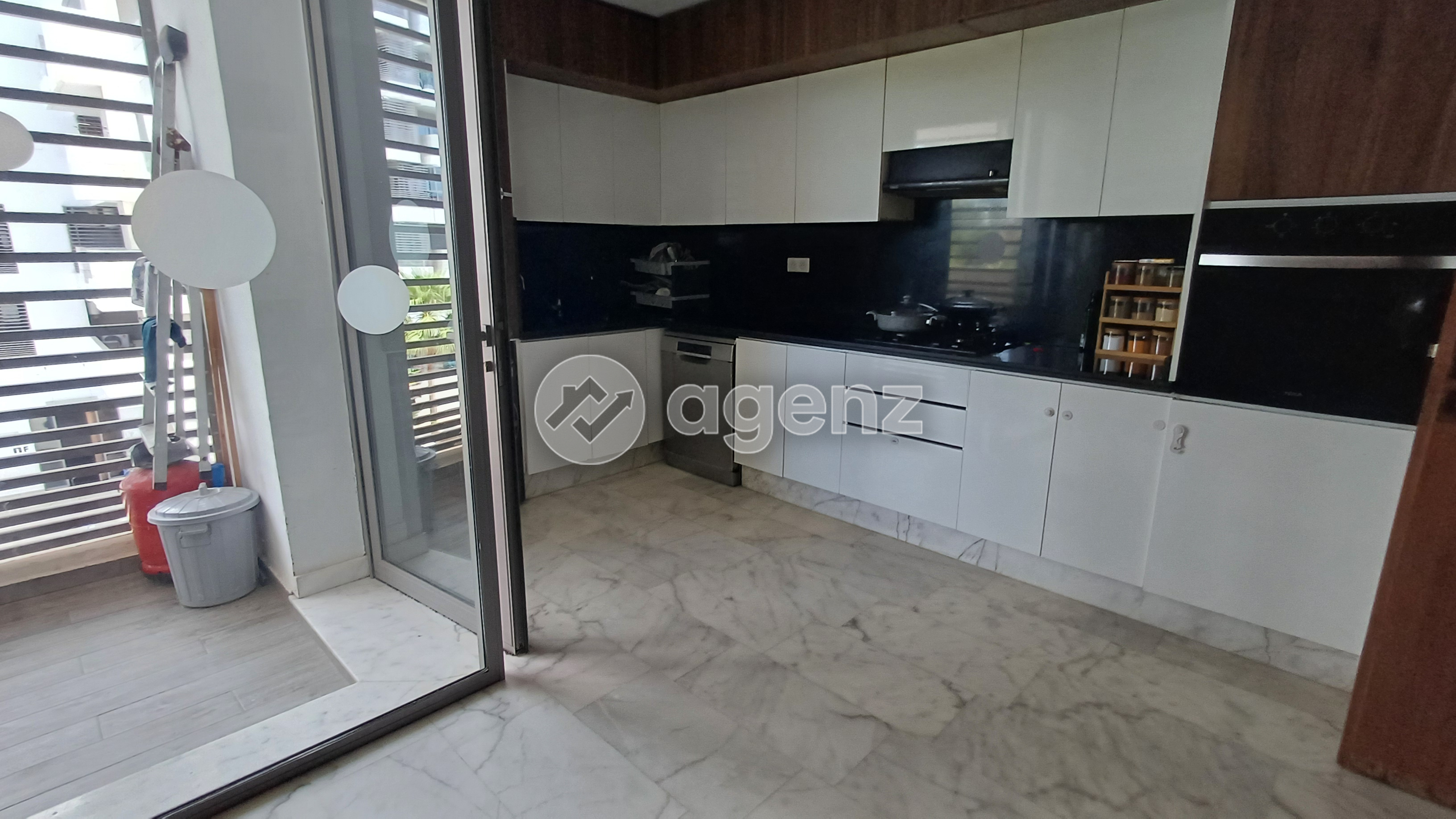 Charmant Appartement de 3 chambres A vendre à Casablanca Finance City — 4