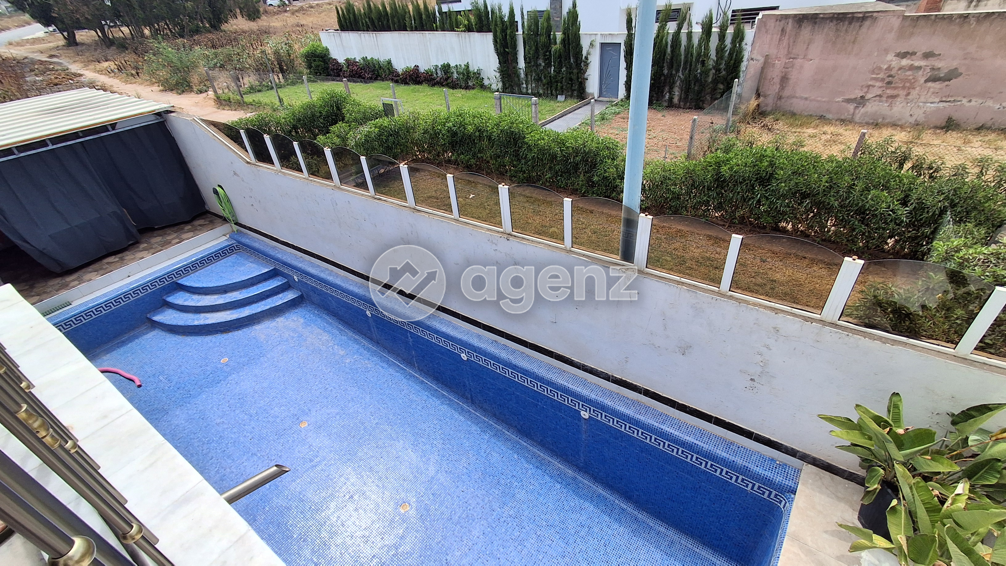 Villa familiale avec piscine - Offrez-vous le confort
 — 2