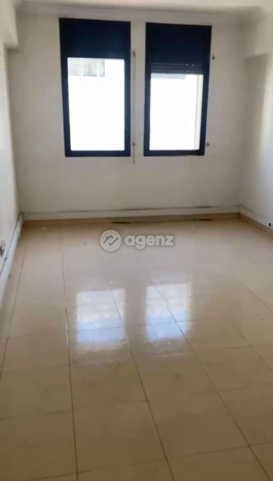 Bureau de 165 m² à louer – Avenue Hassan Ier, Casablanca – Emplacement stratégique au centre-ville — 4