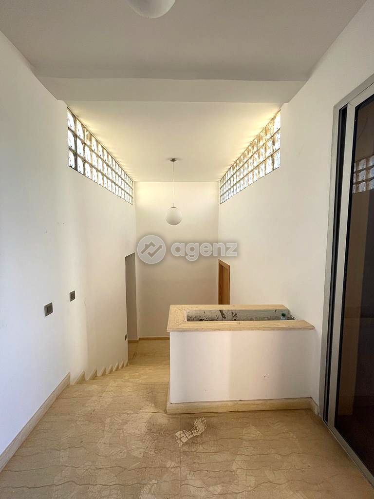 Authentique Villa de 4 chambres à louer à Dar Bouazza  — 4