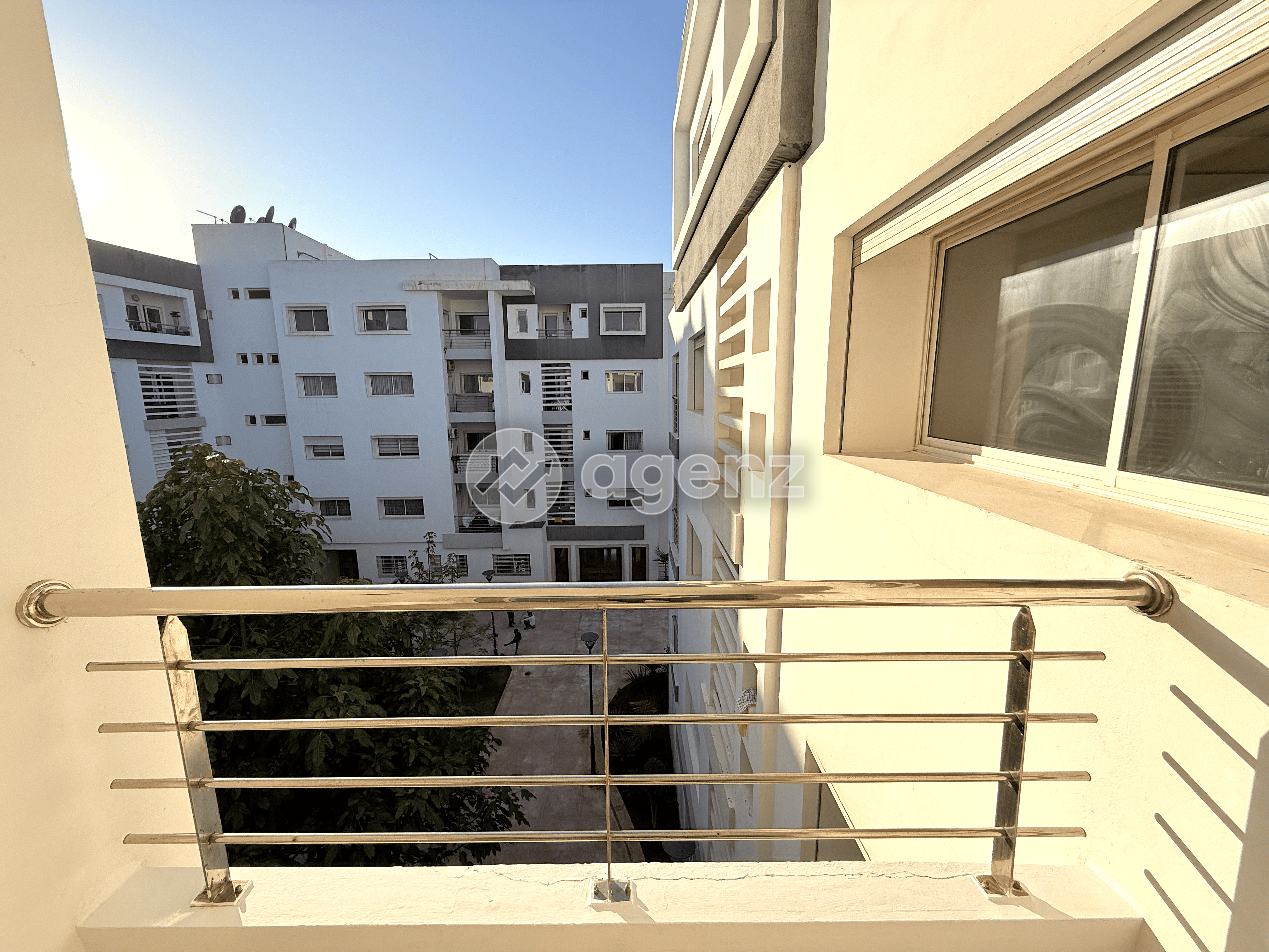 Superbe Appartement de 3 chambres à louer à Hay Riad — 5