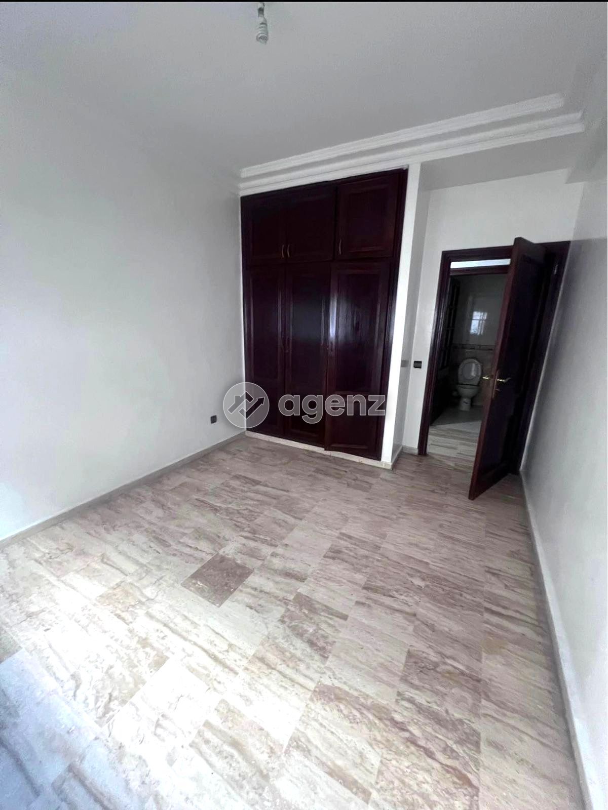 Charmant Appartement de 2 chambres à louer à maarif  — 3