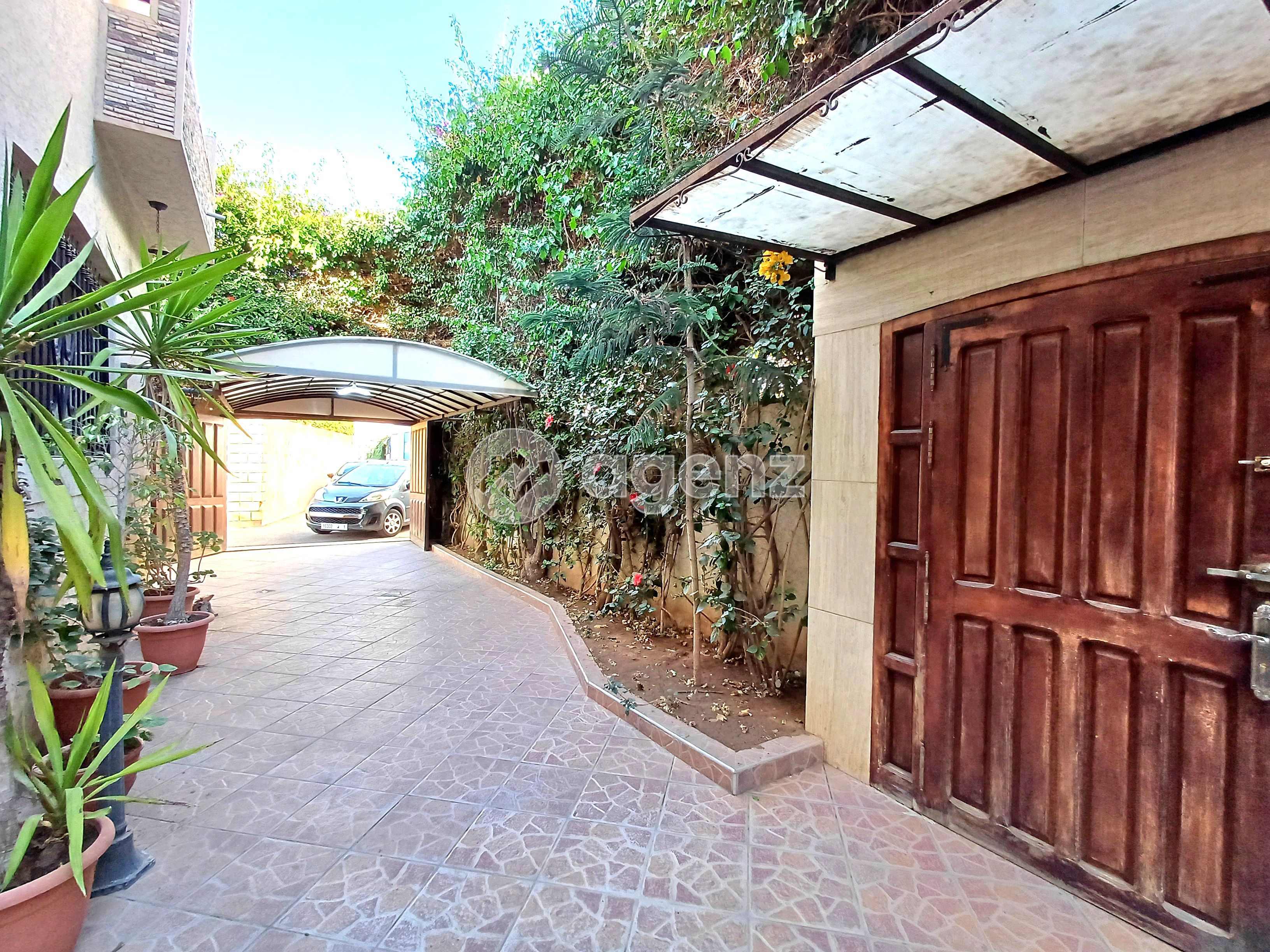 Villa à vendre à Hay Dakhla — 2