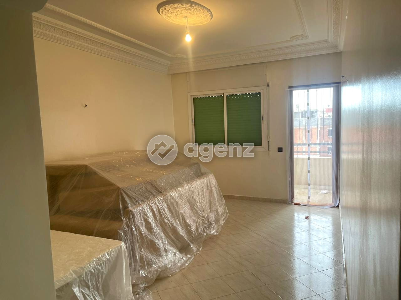 Exceptionnel Appartement de 2 chambres et salon — 4