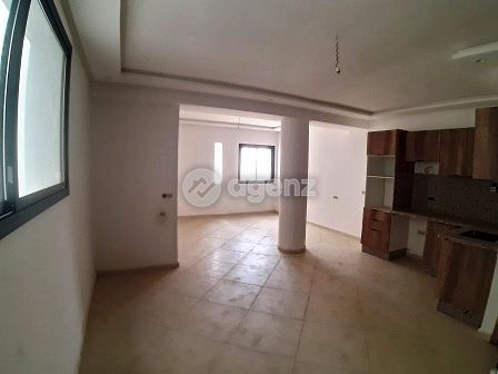 Charmant Appartement de 1 chambre à vendre à Centre Ville
