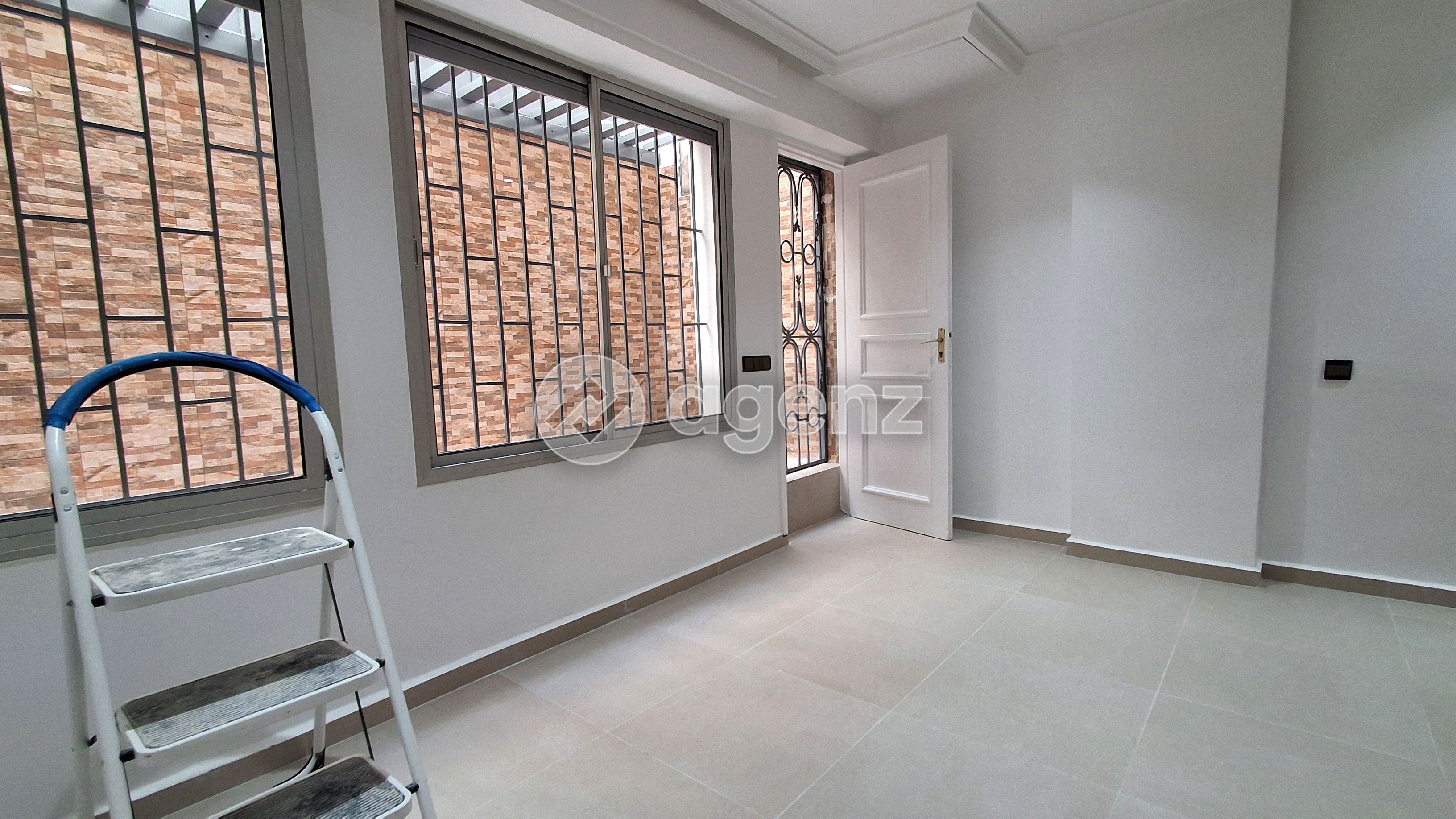 Bureau de 55 m² à La Gironde - Casablanca — 3