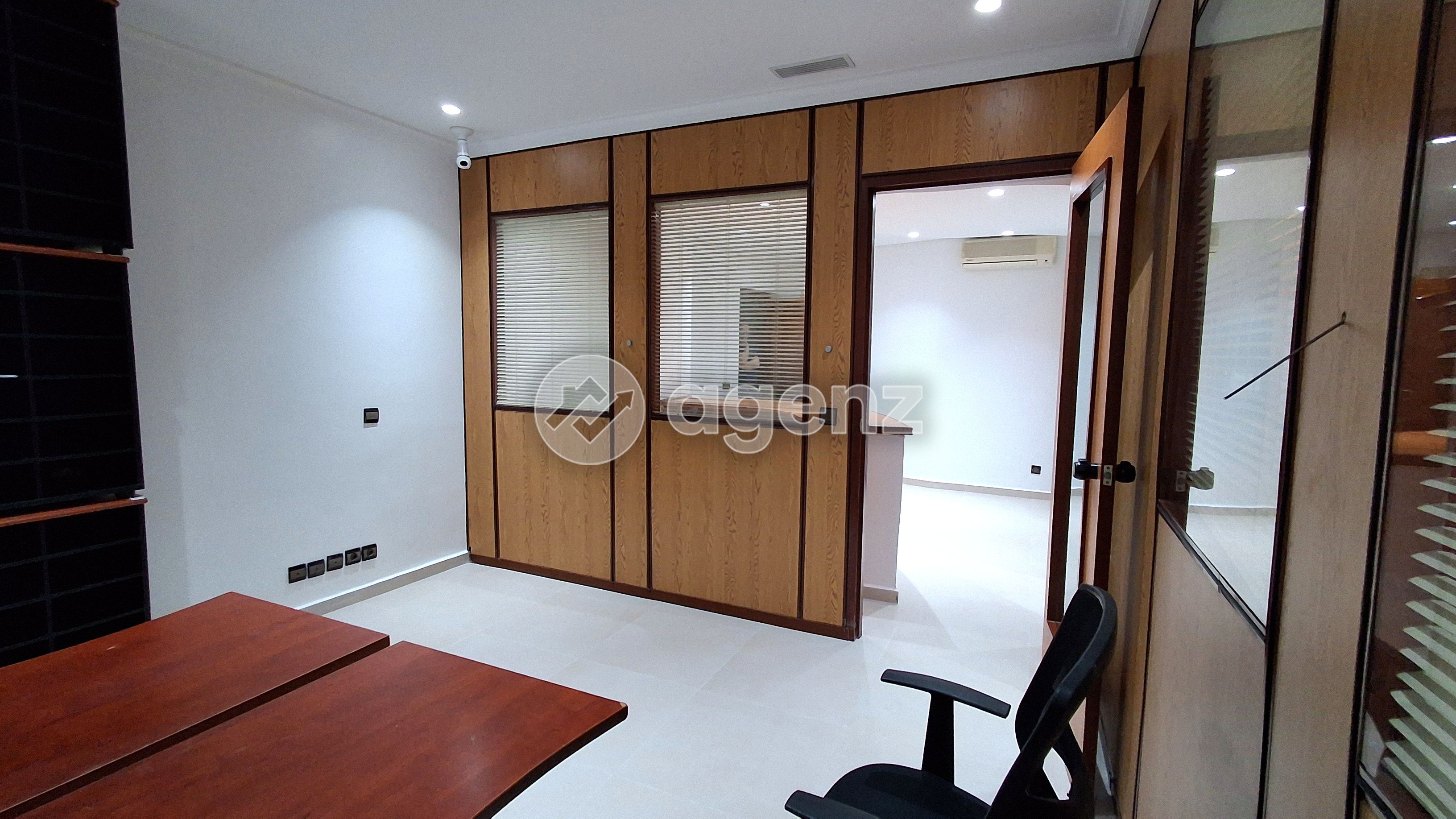 Bureau de 55 m² à La Gironde - Casablanca — 4