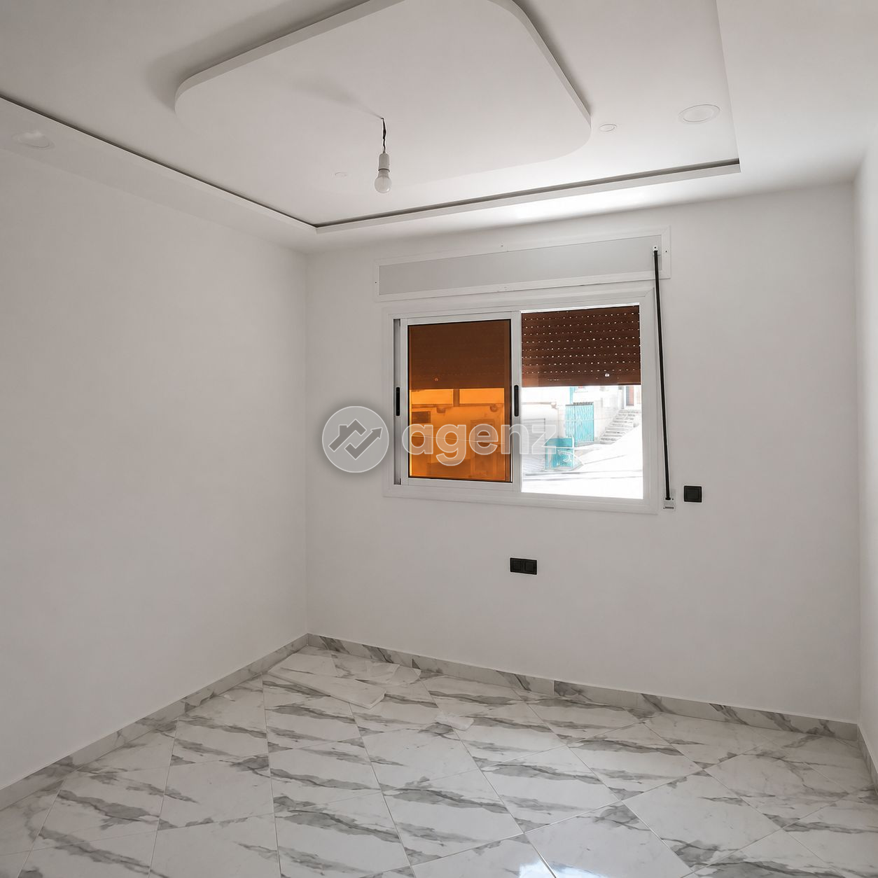 Appartement neuf à vendre au premier étage à Tétouan.