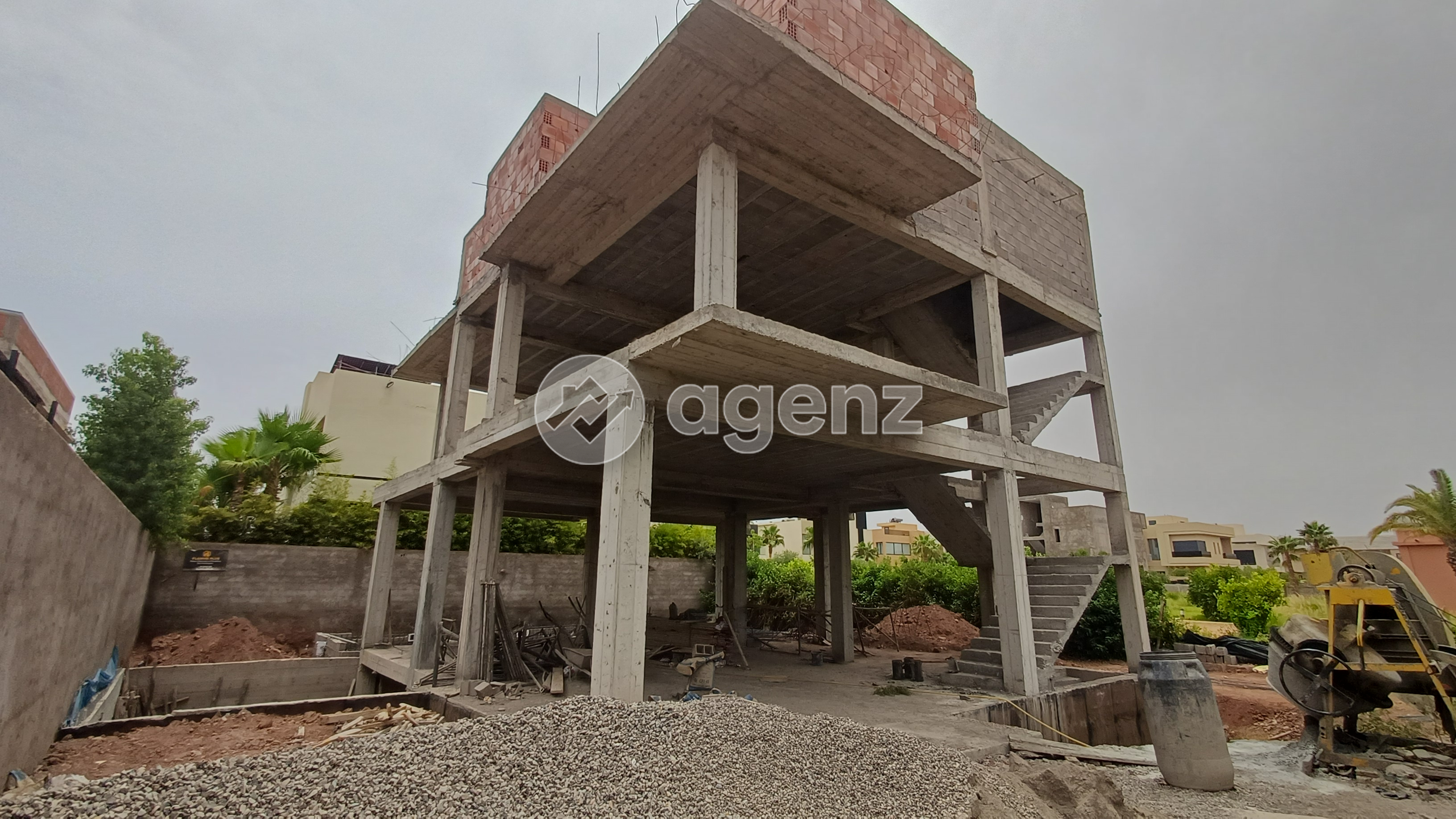 Villa semi-finie,549 m² à Tassoultante — 3