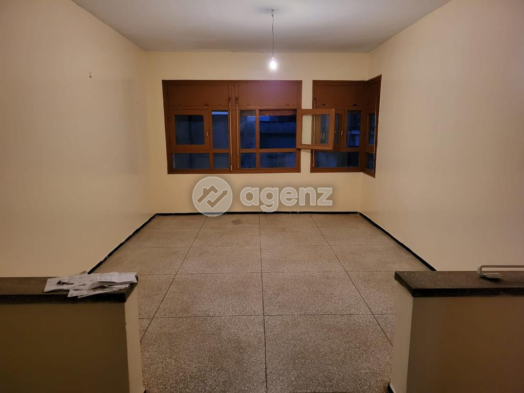 Appartement spacieux - Espace de vie personnalisable à Bel Air, Meknès | Agenz