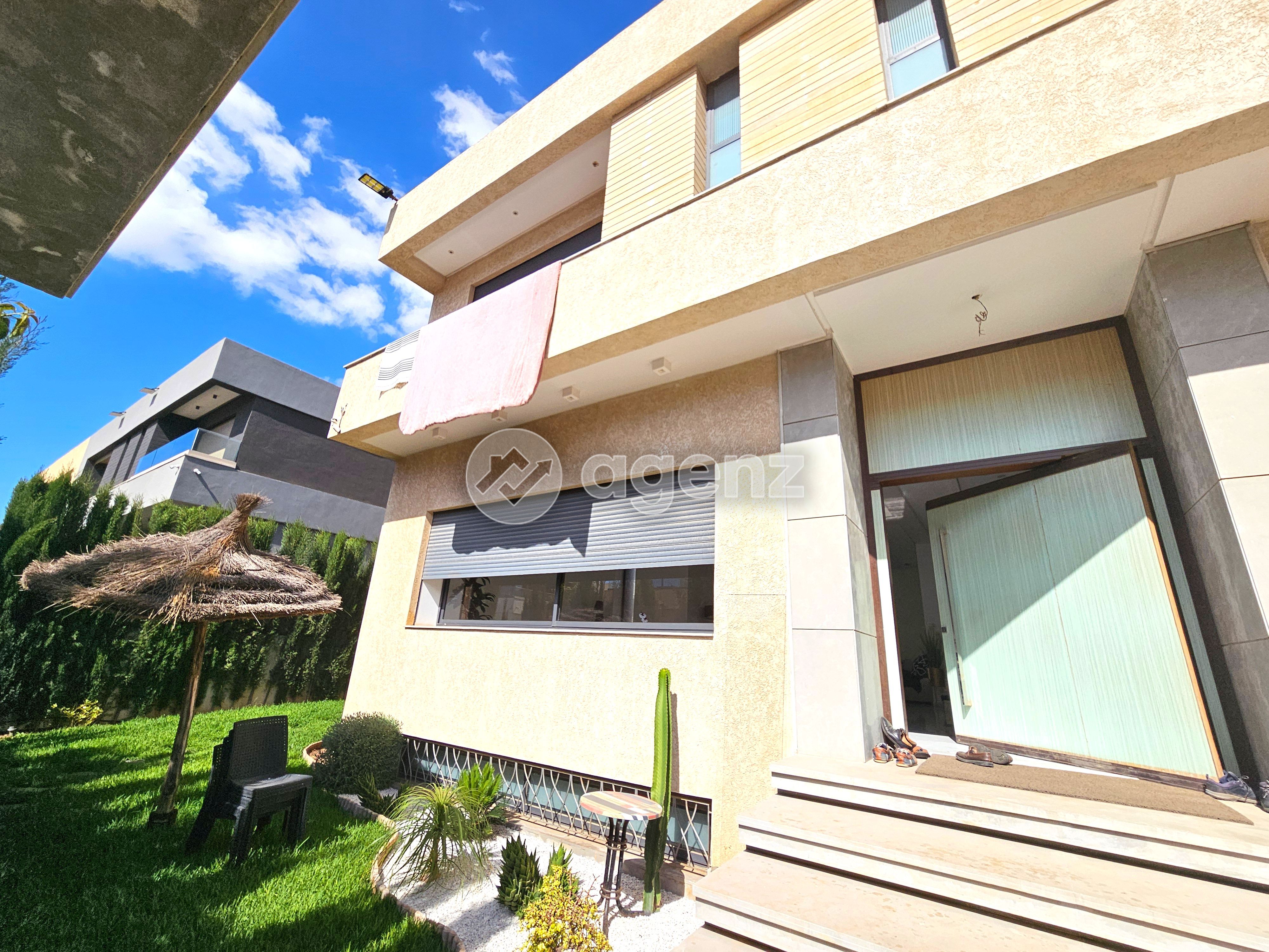 Villa — Bouskoura