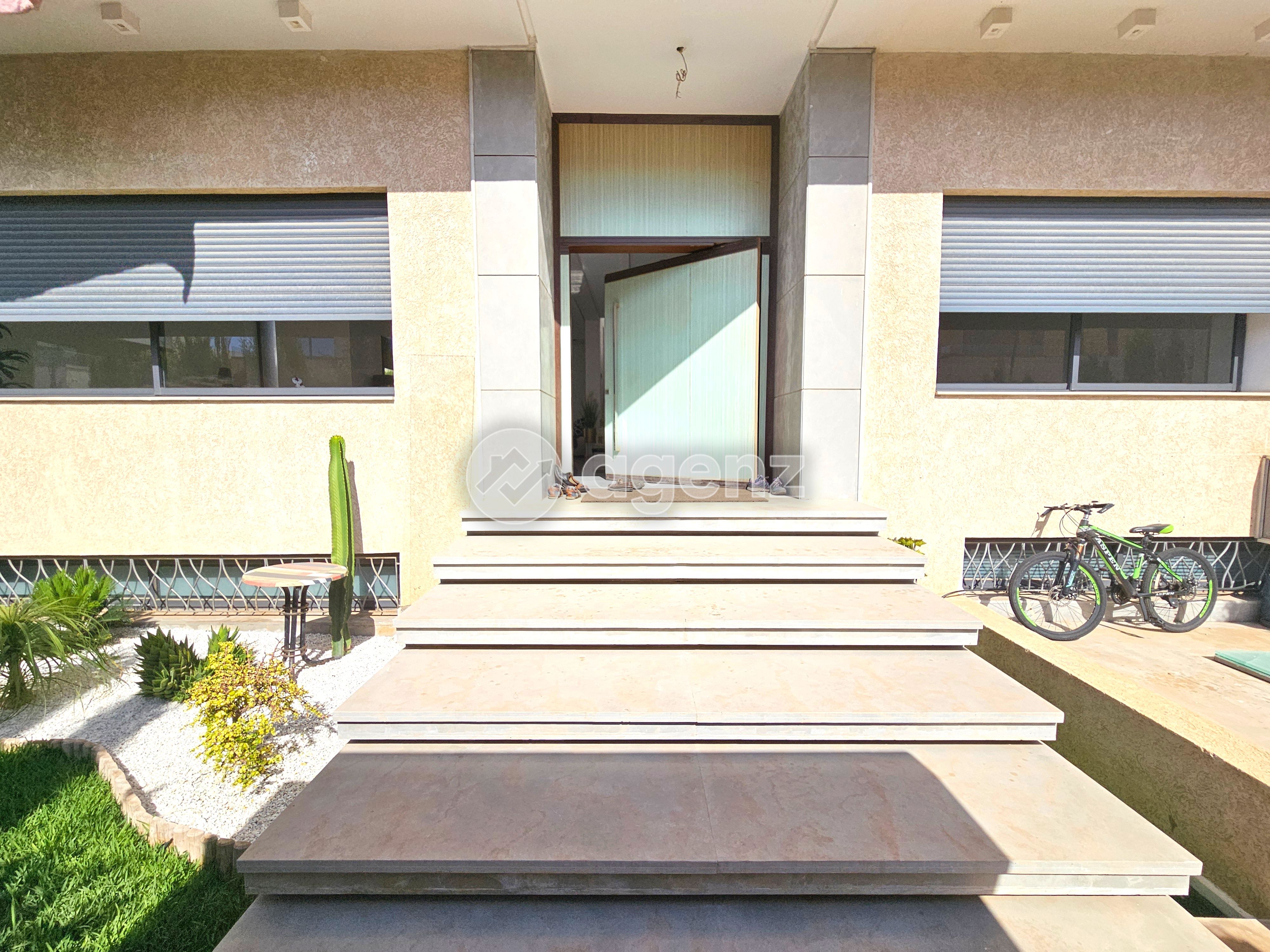 Villa — Bouskoura — 2