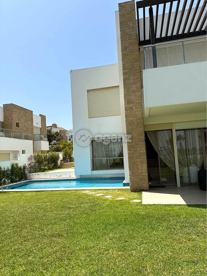 Luxueux Villa Prestigia plage des nation — 3