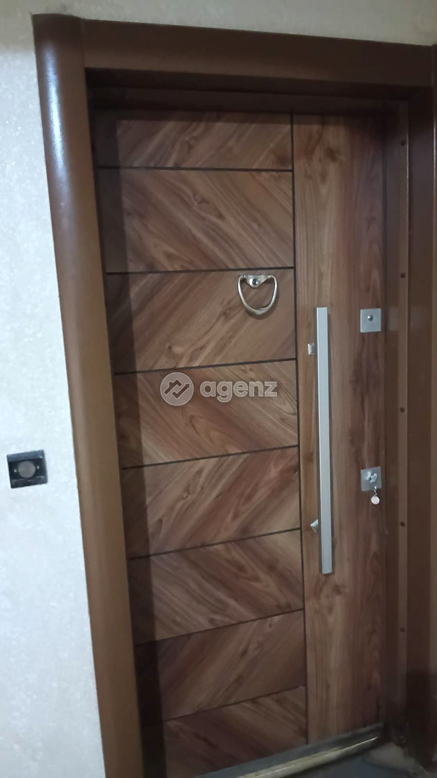 Appartement 133 m² rénové à neuf à vendre à Tanger – 3 chambres ensoleillées + garage — 2