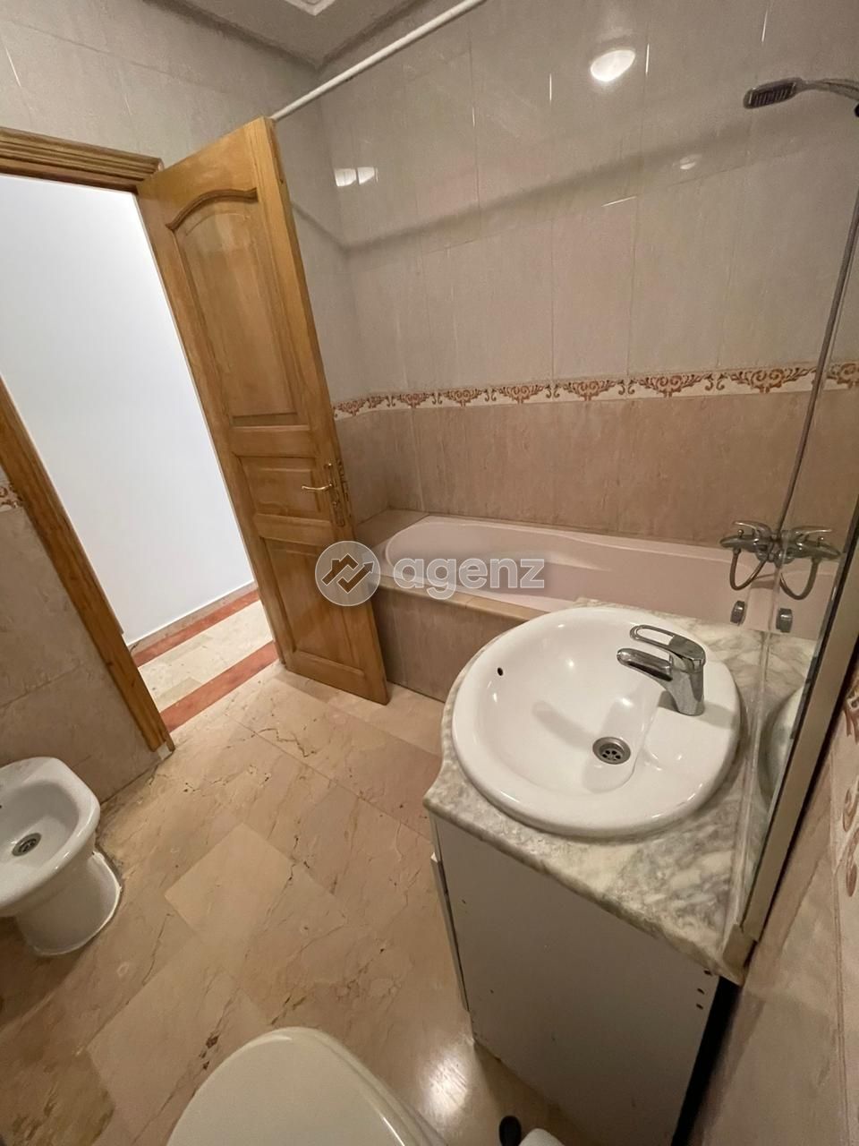 Appartement à vendre à Casablanca — 2