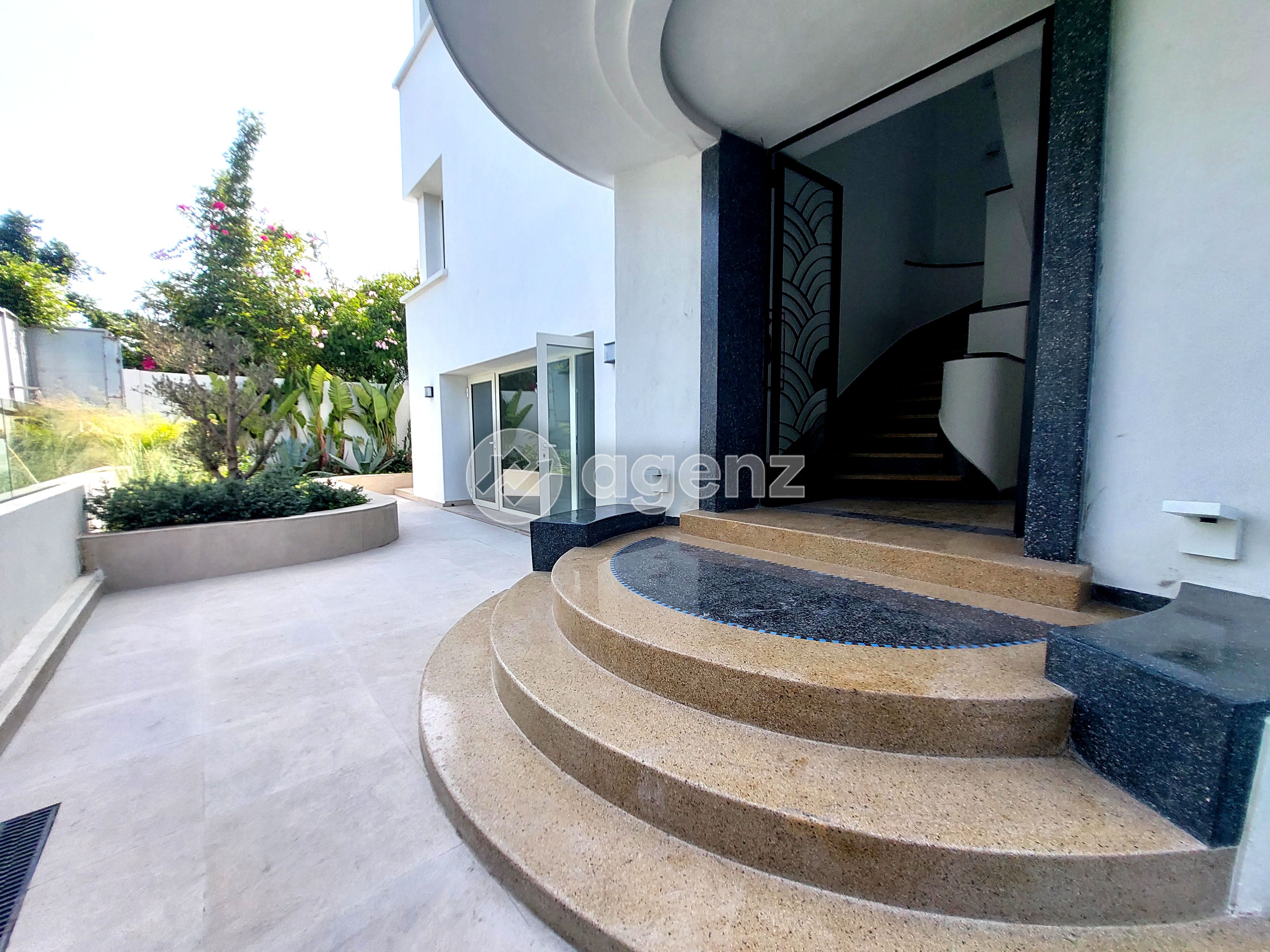 Villa à louer à Anfa Supérieur — 4