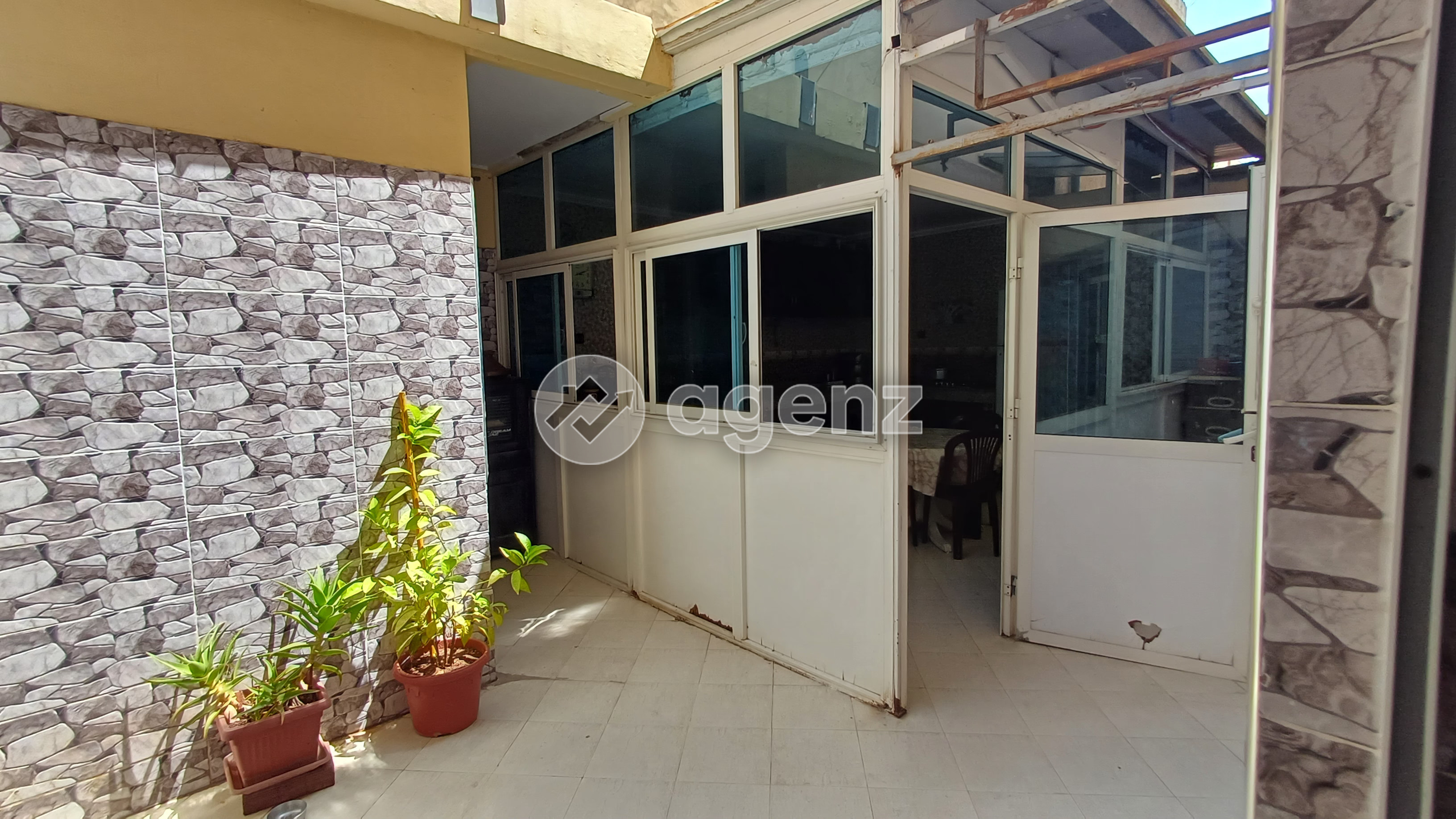 Authentique Appartement de 3 chambres à vendre à Bd Palestine — 4