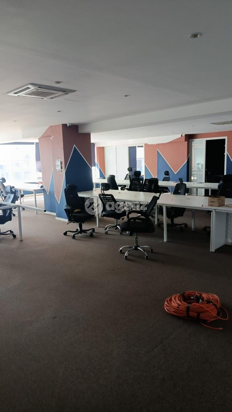Bureau 200 m² à Malabata — 2