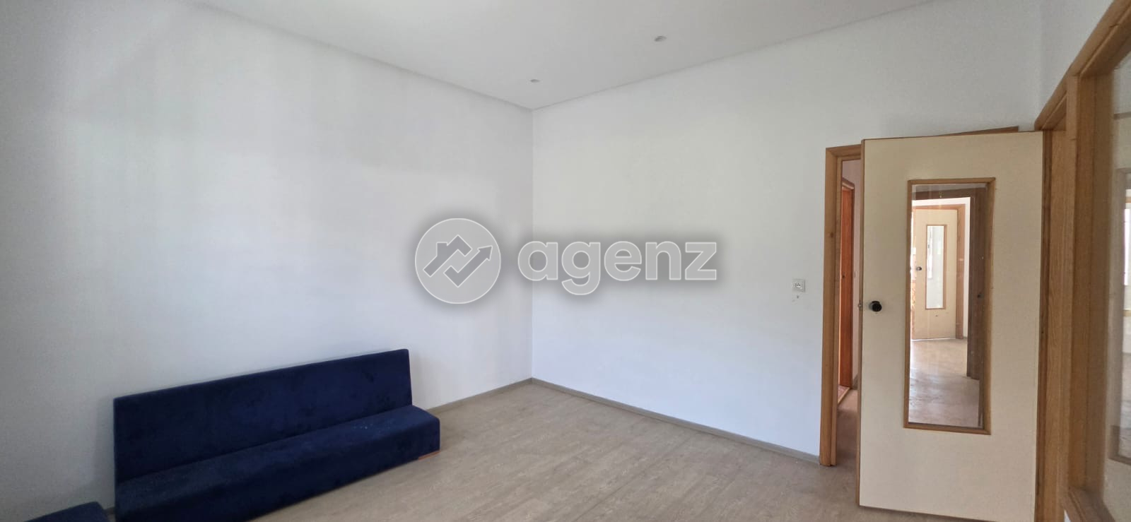 Bureau 1000 m² à Autre — 4