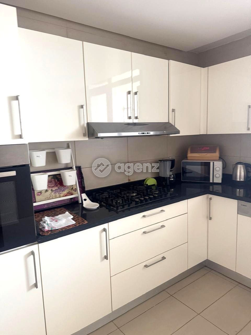 Appartement à louer à Souissi — 5