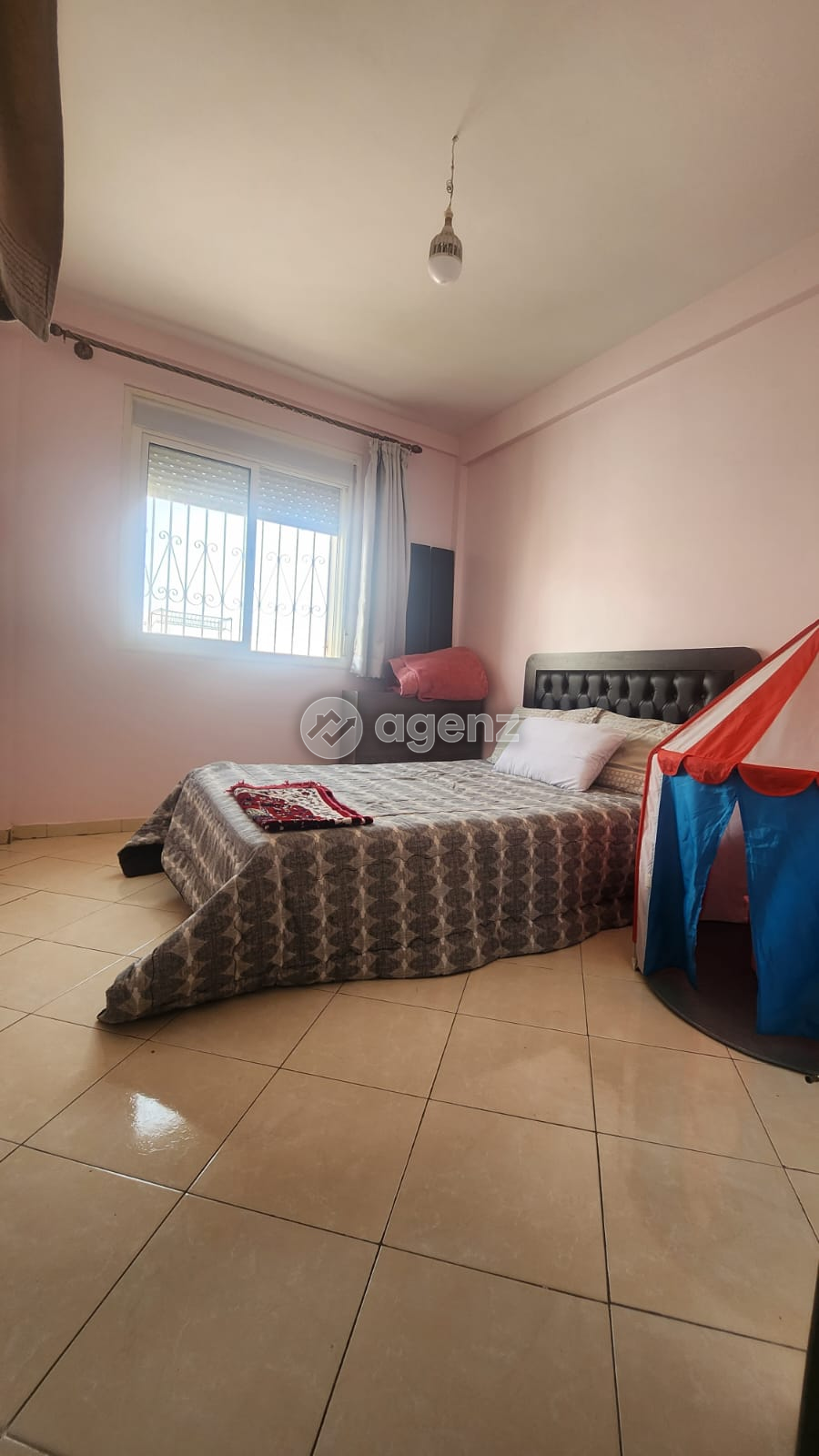 Superbe Appartement de 2 chambres à vendre à Bouskoura — 3