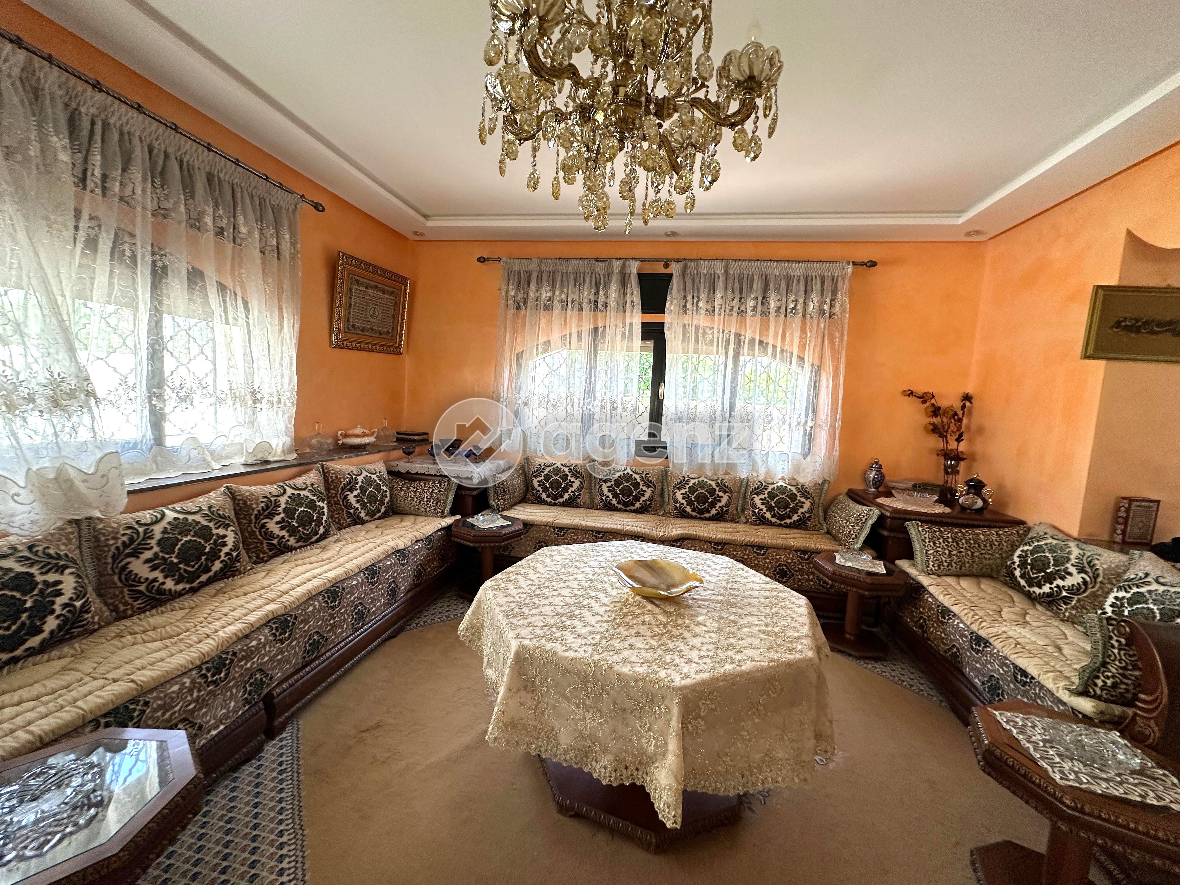 Villa 353 m² f Californie — 4